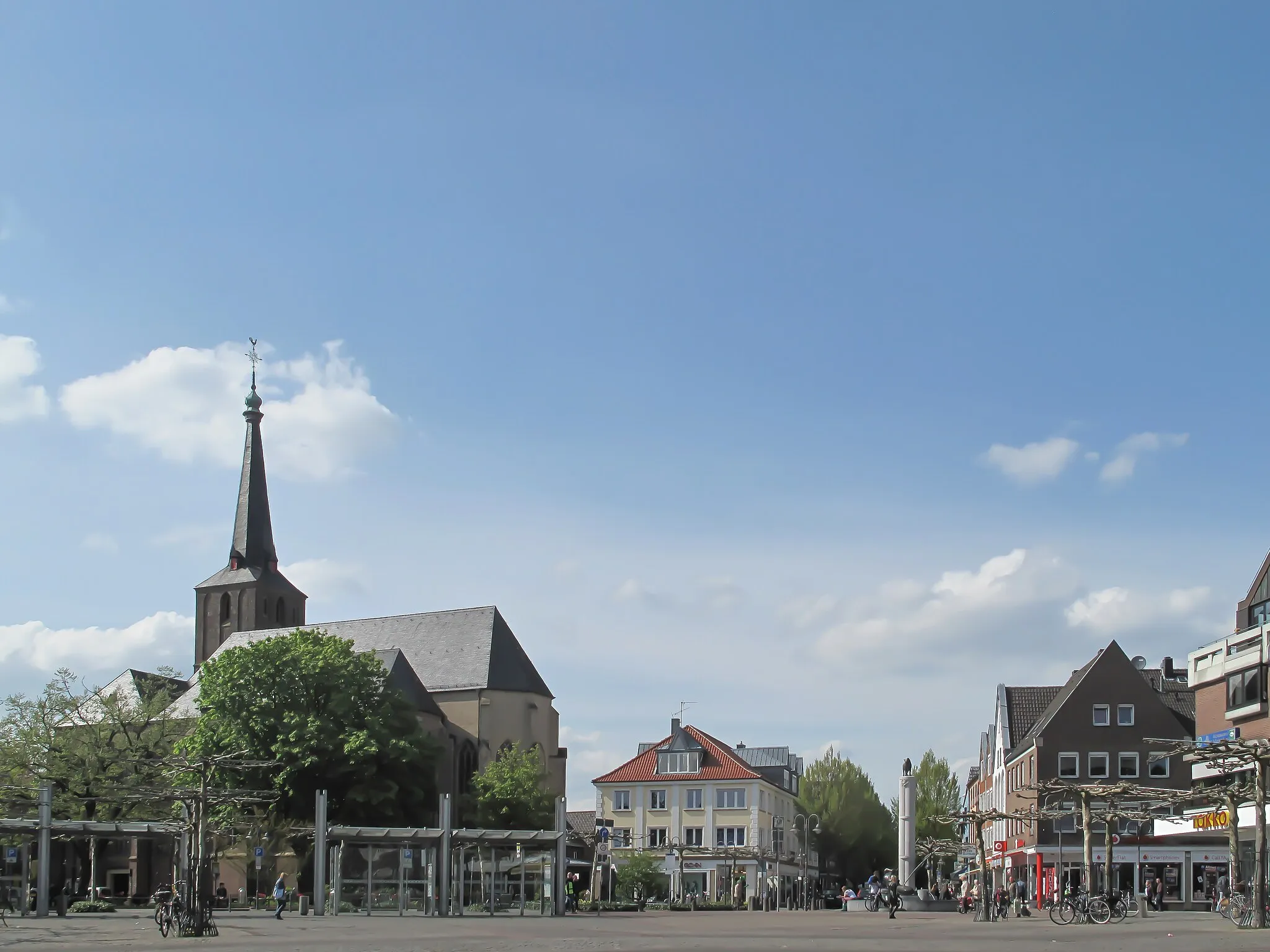 Photo showing: Geldern, church (Sankt Maria Magdalenakirche) on the Markt