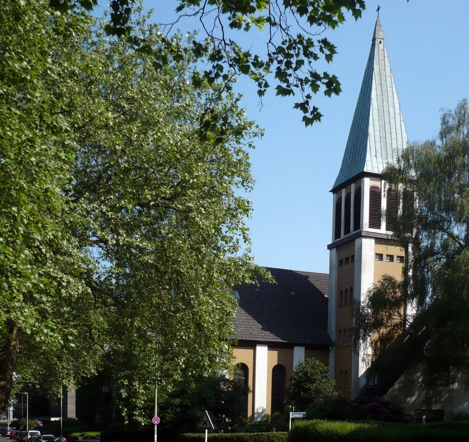 Photo showing: Altlutherische Kirche im Essener Südostviertel, heute Kirche der SELK (Selbständige Evangelisch-Lutherische Kirche)