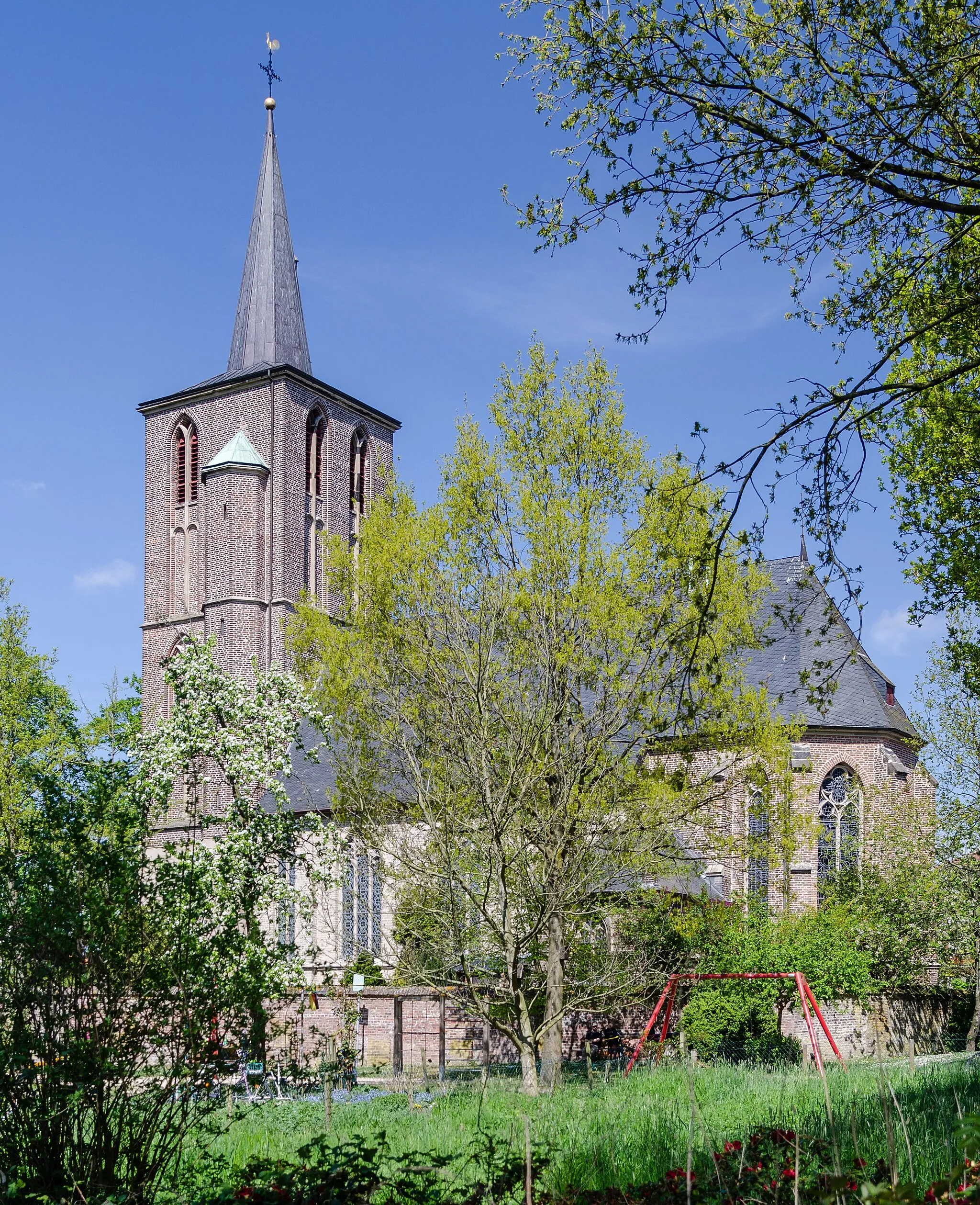 Photo showing: Church Saint Peter Born in Born (district of Brüggen)