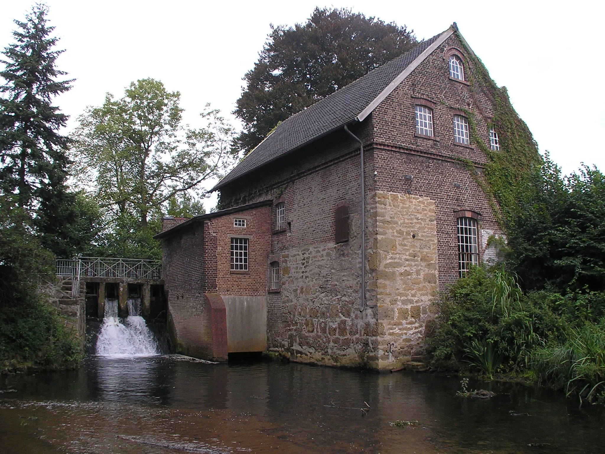 Photo showing: Watermill Tüshaus-Mühle in Dorsten, Germany