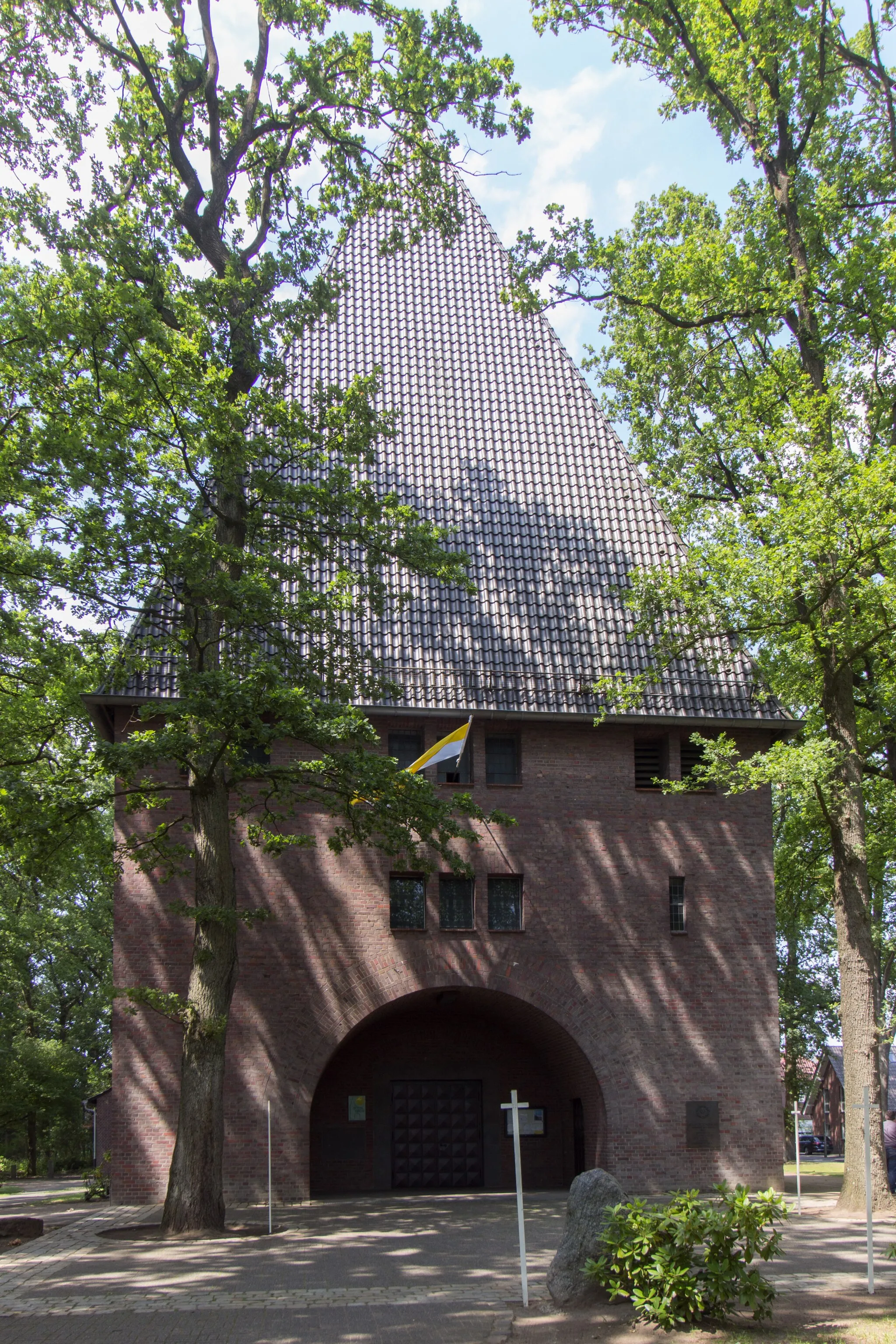Photo showing: Dorsten Monument 69, katholische Pfarrkirche Herz-Jesu, Kirchweg 11