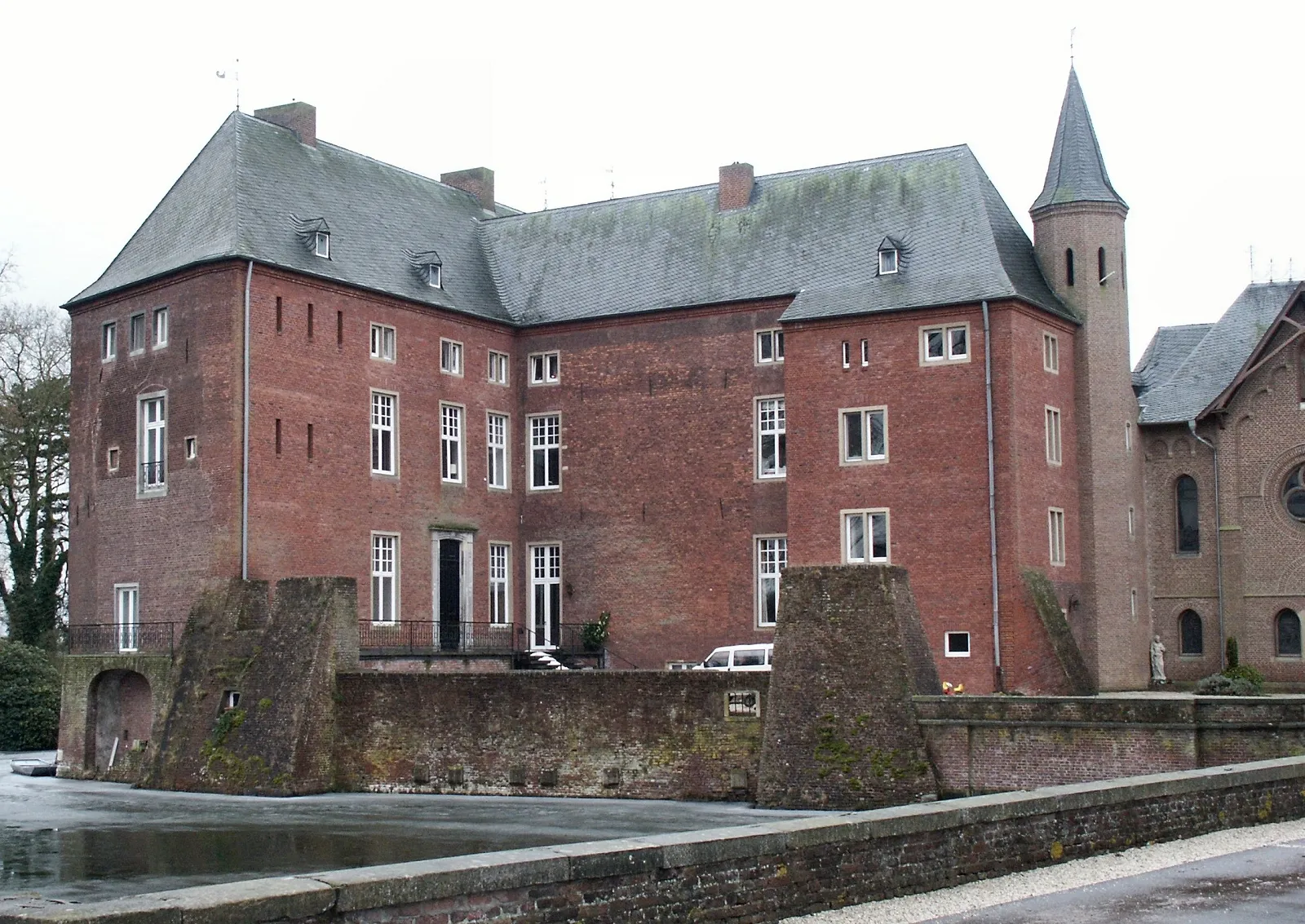 Photo showing: Wissen Castle - mansion