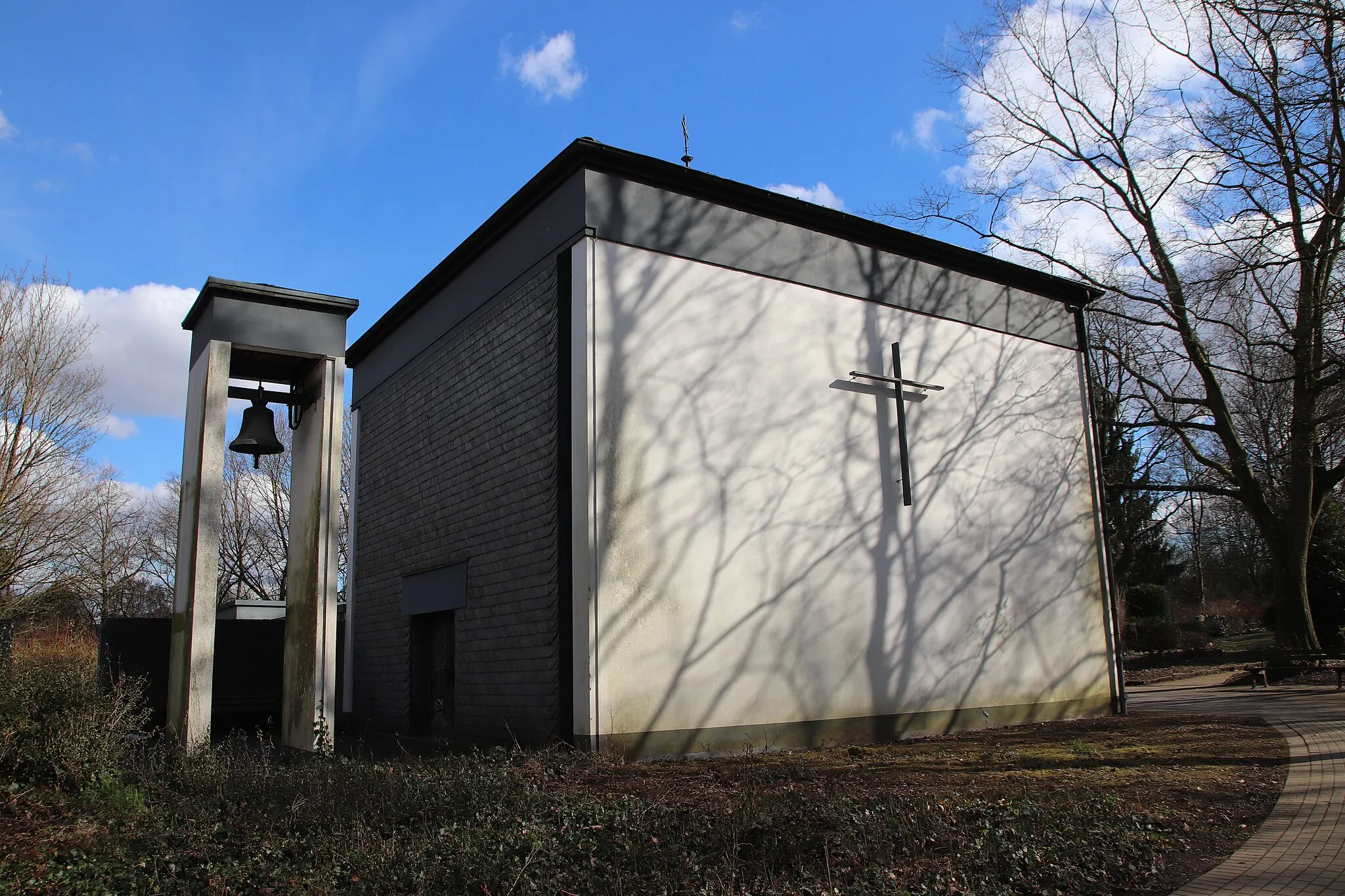 Photo showing: Friedhof Kreuzstraße Erkrath Friedhofskapelle