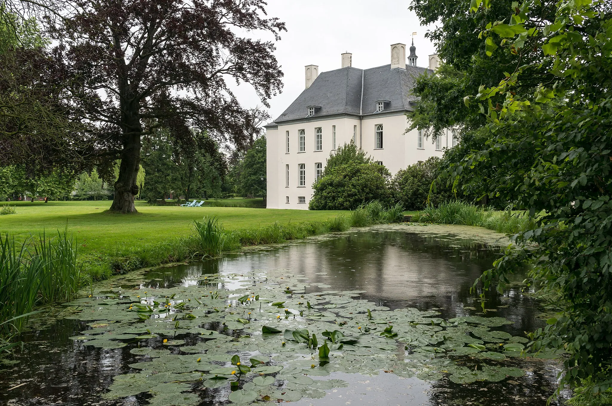 Photo showing: Gartrop Manor, Hünxe, North Rhine-Westphalia, Germany