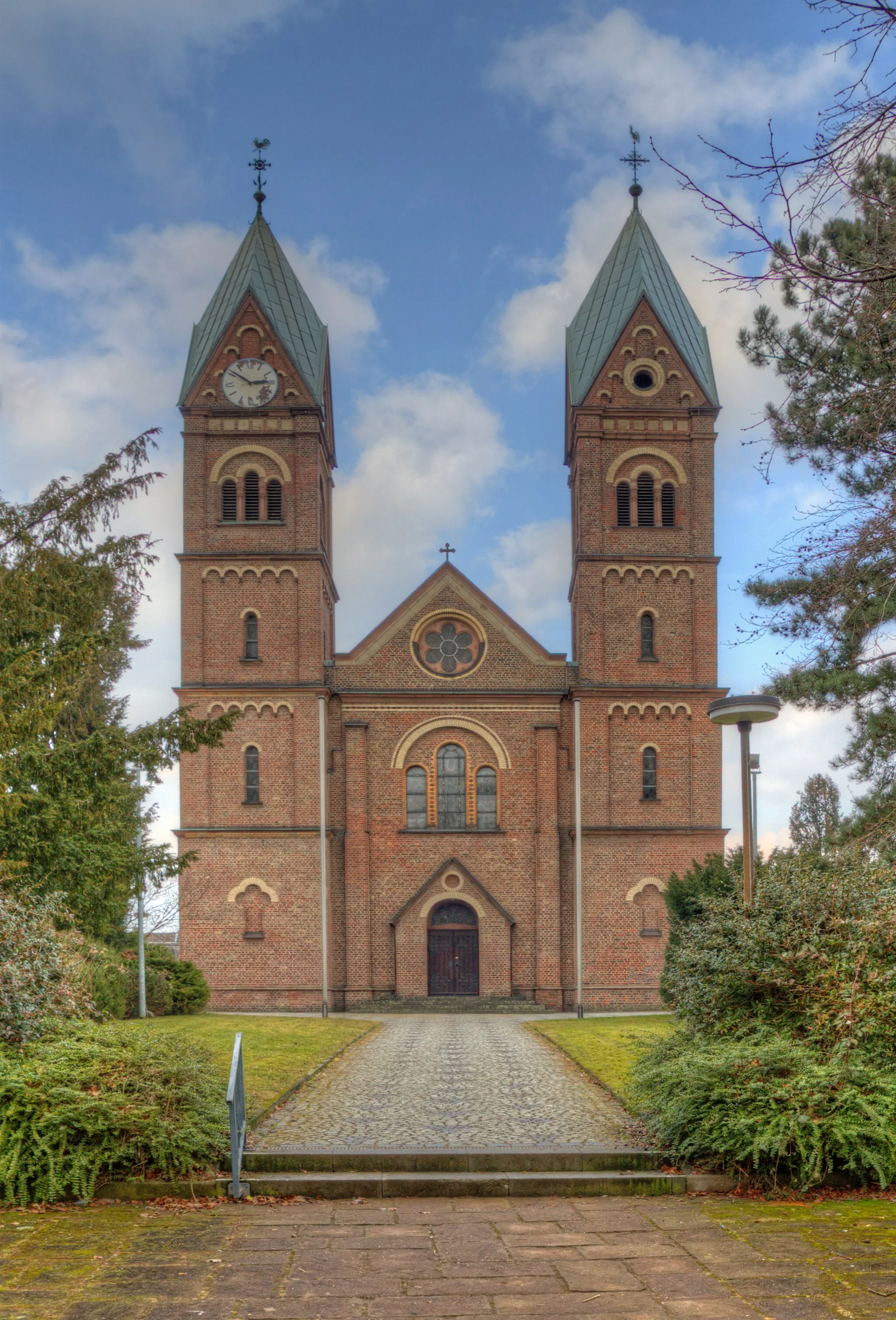 Photo showing: Church St. Stephanus in Leverkusen-Hitdorf