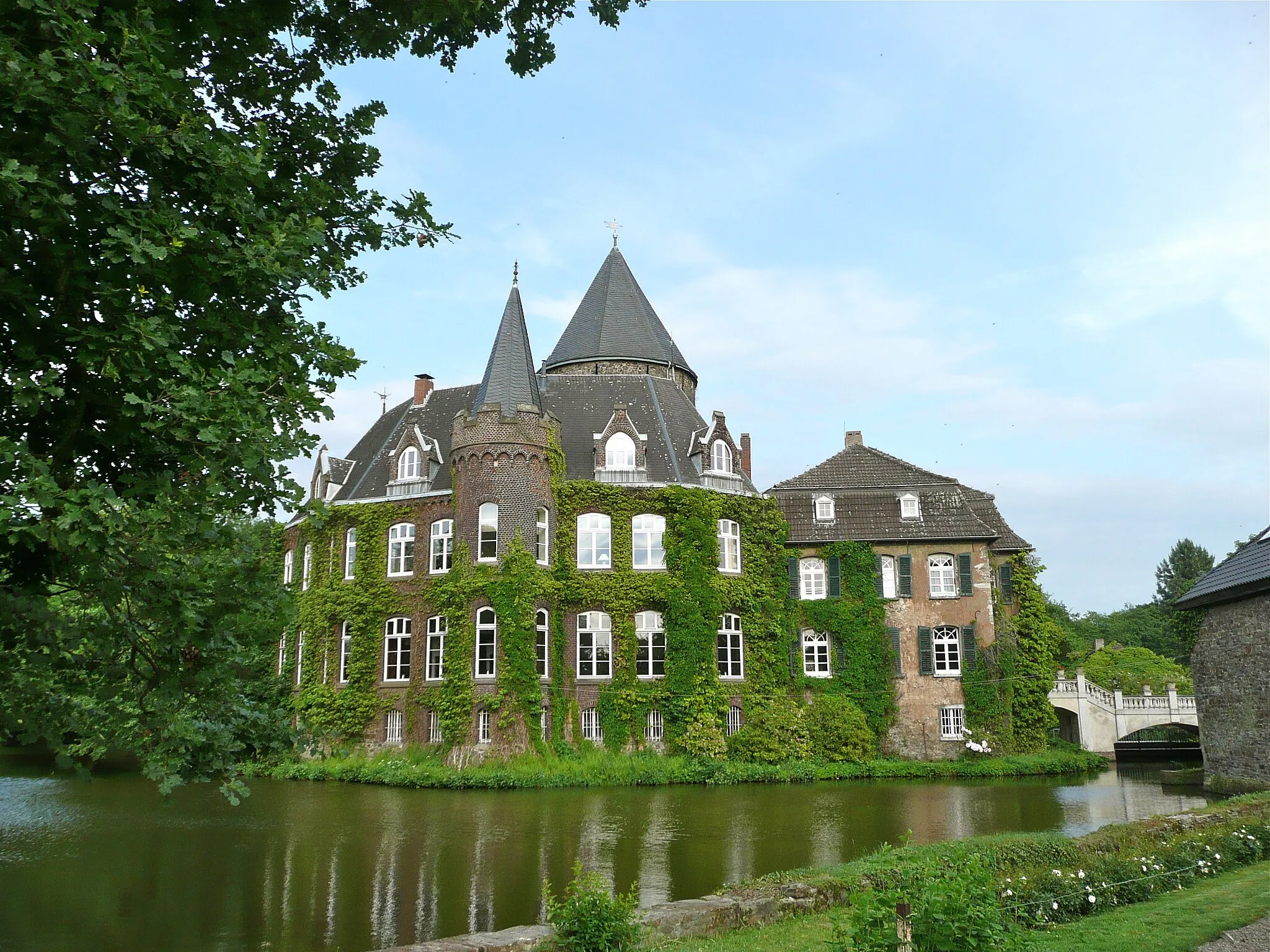 Photo showing: Small manor/castle of ratingen linnep