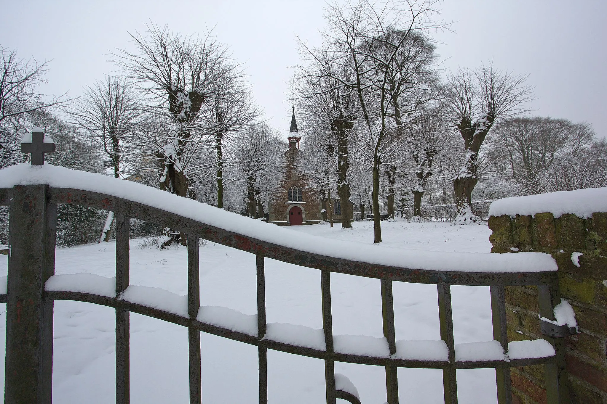 Photo showing: Verschneite Kreuzkapelle auf dem Fürstenberg in Xanten