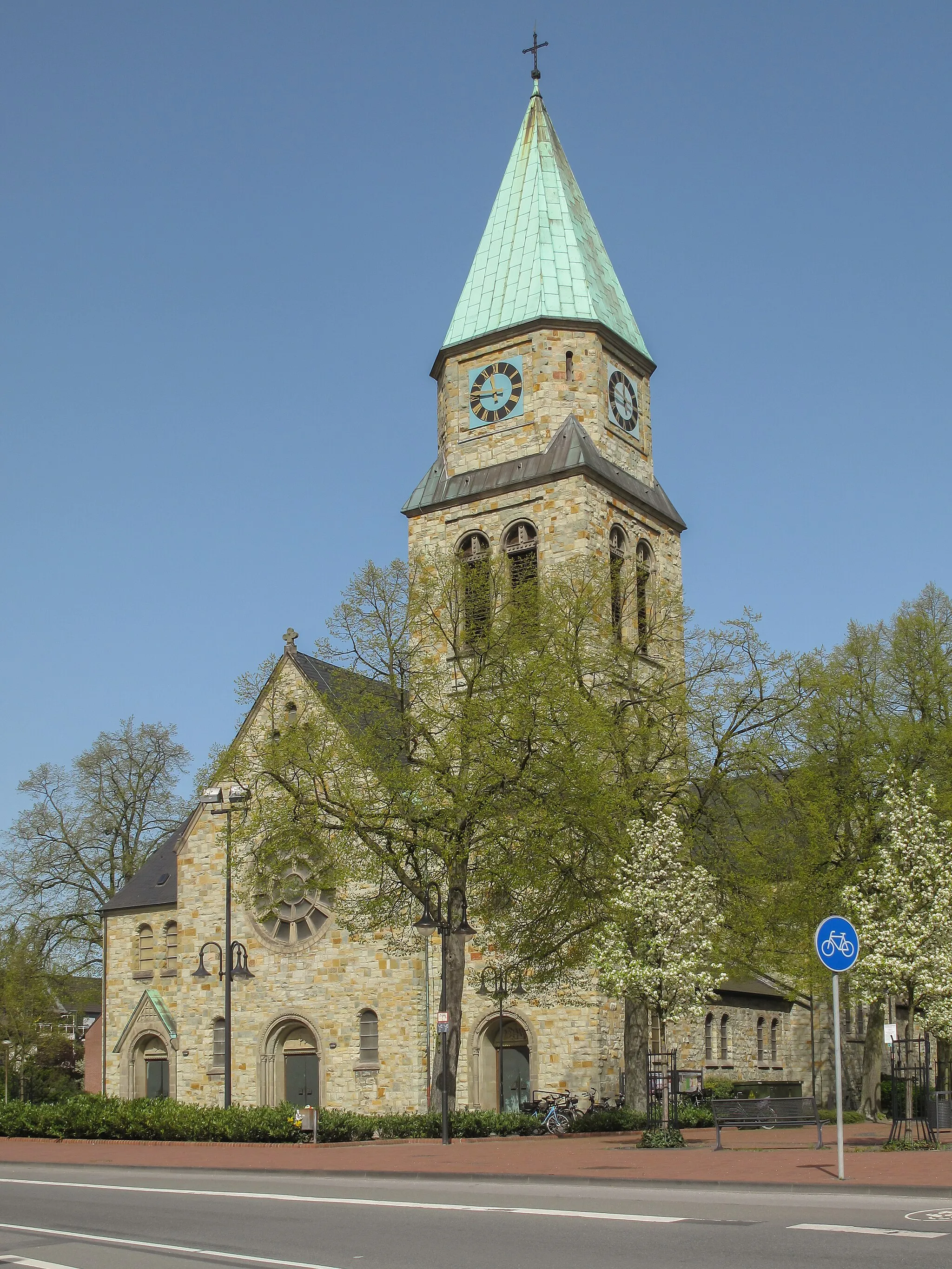 Photo showing: Kirchhellen, church