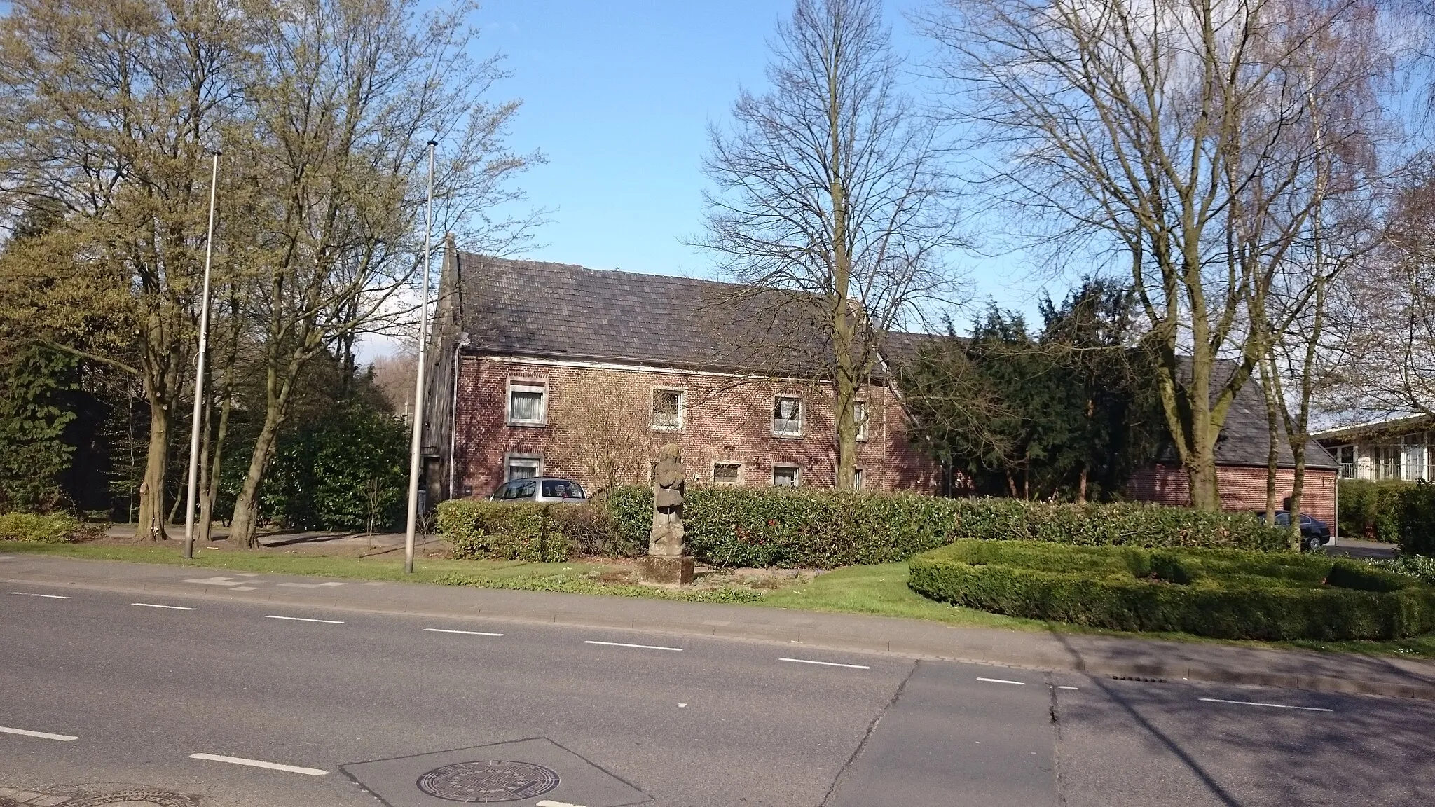 Photo showing: Ritterdenkmal am ehemaligen Kloster Zand in Straelen