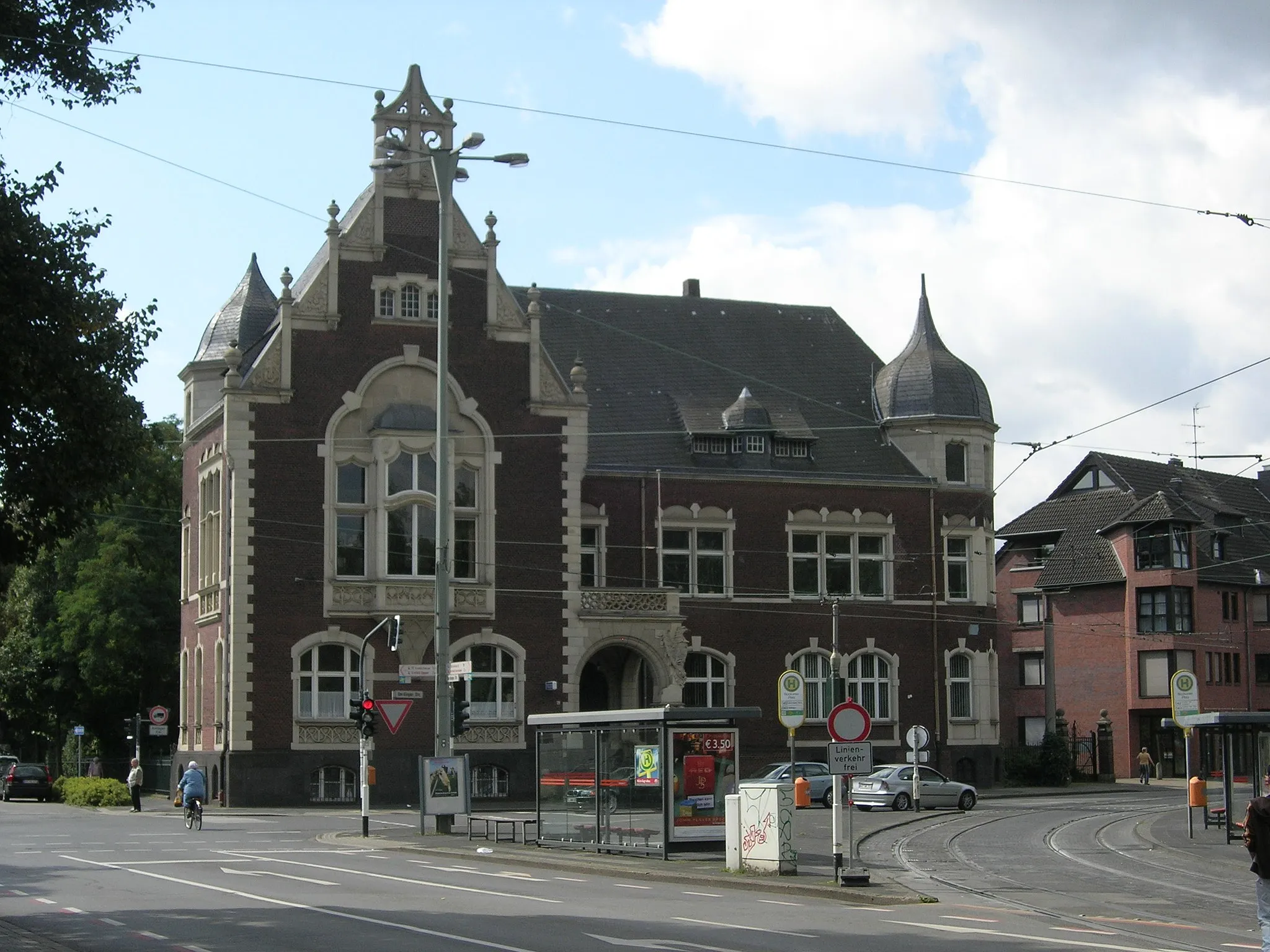 Photo showing: Rathaus in Krefeld-Bockum