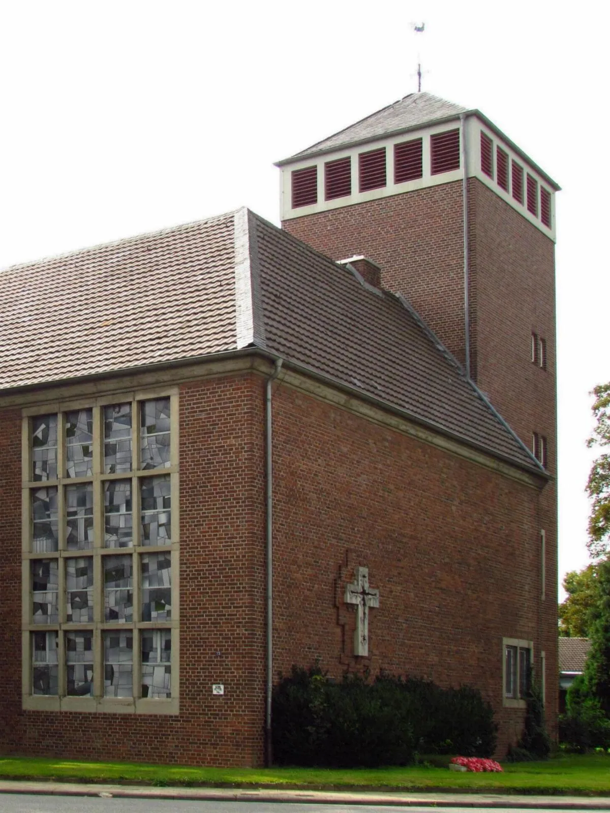 Photo showing: Kirche St. Josef in Hetzerath