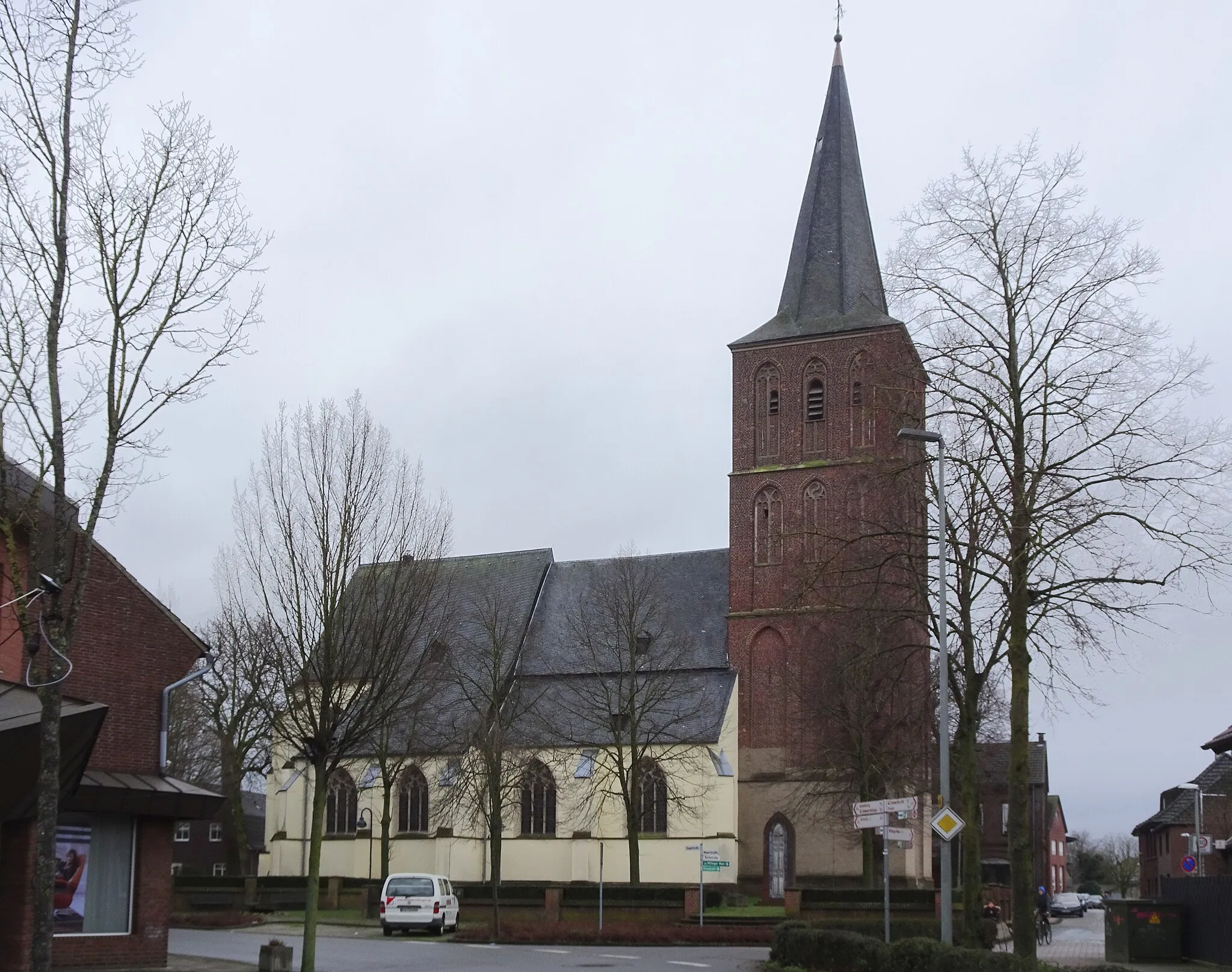 Photo showing: Rees-Millingen, St. Quirinus