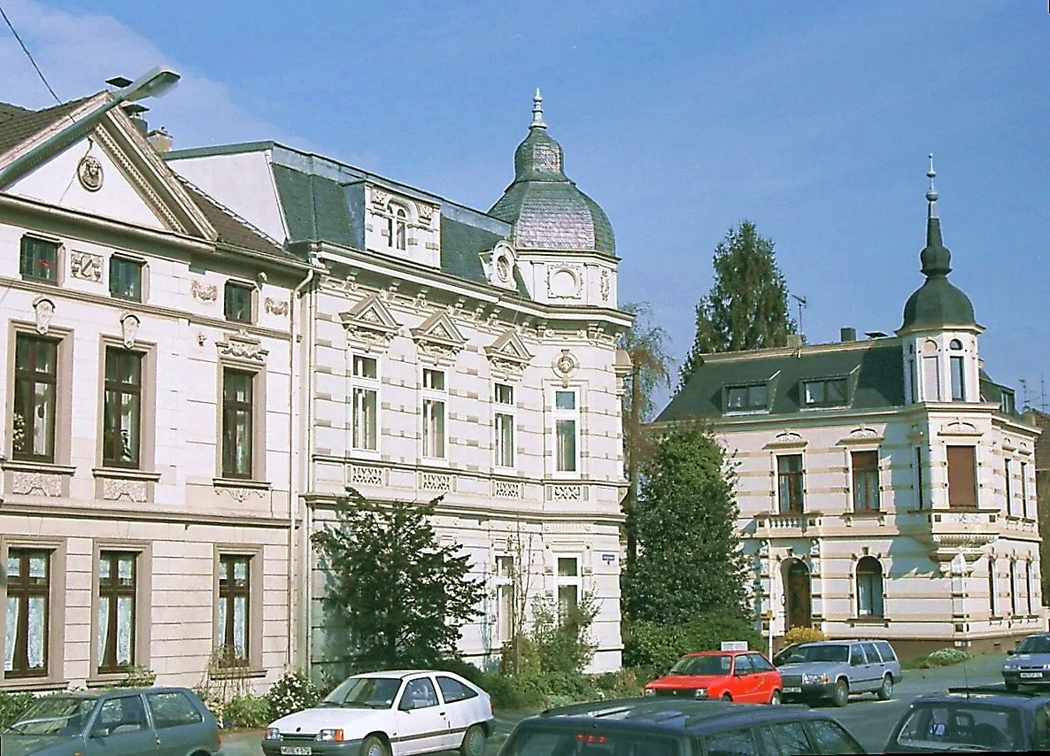 Photo showing: Patrizierhäuser aus der Gründerzeit: Burgfreiheit und Mülgaustraße