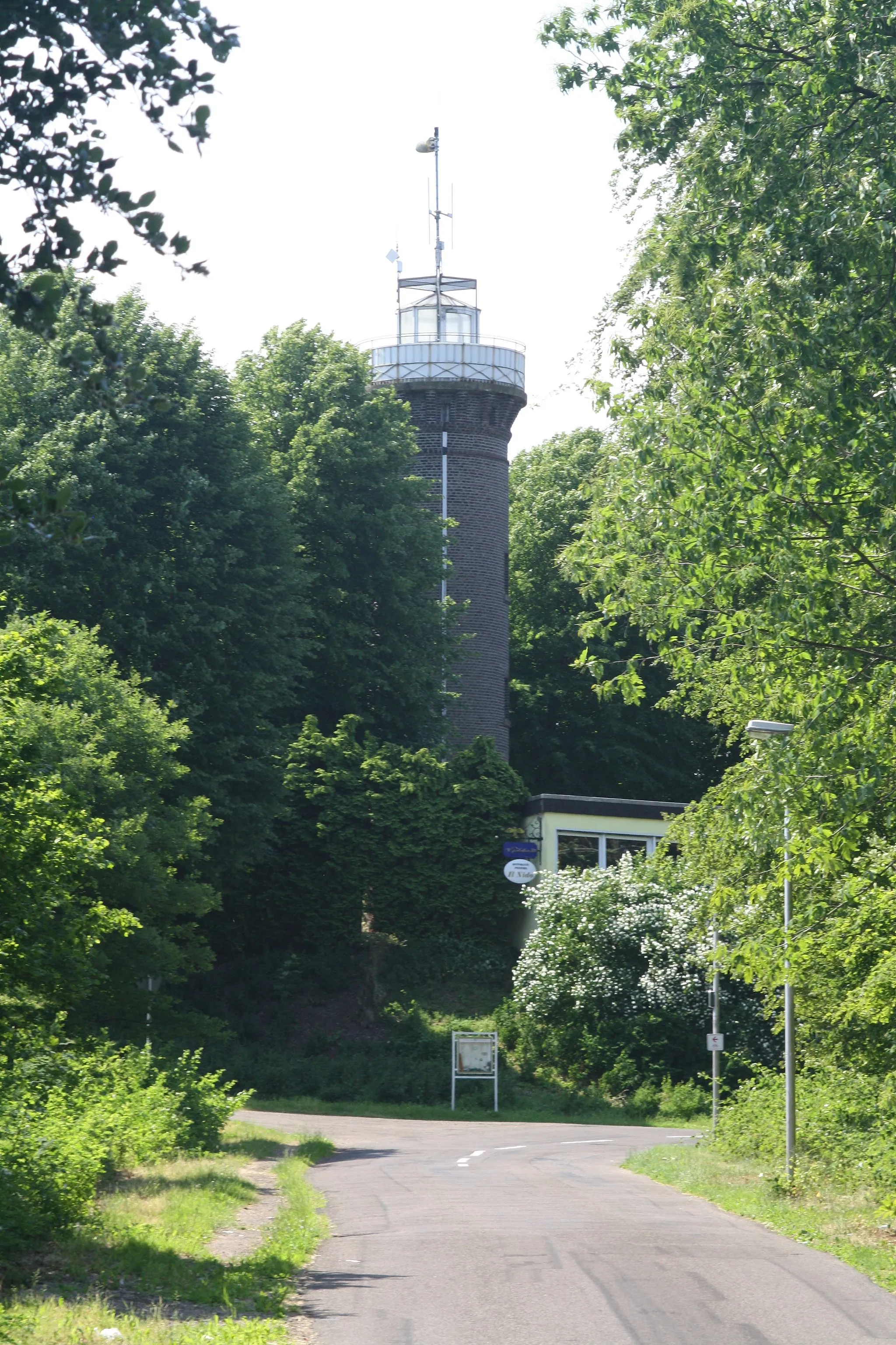 Photo showing: Observation tower on Klever Berg, Cleves, North Rhine-Westphalia, Germany