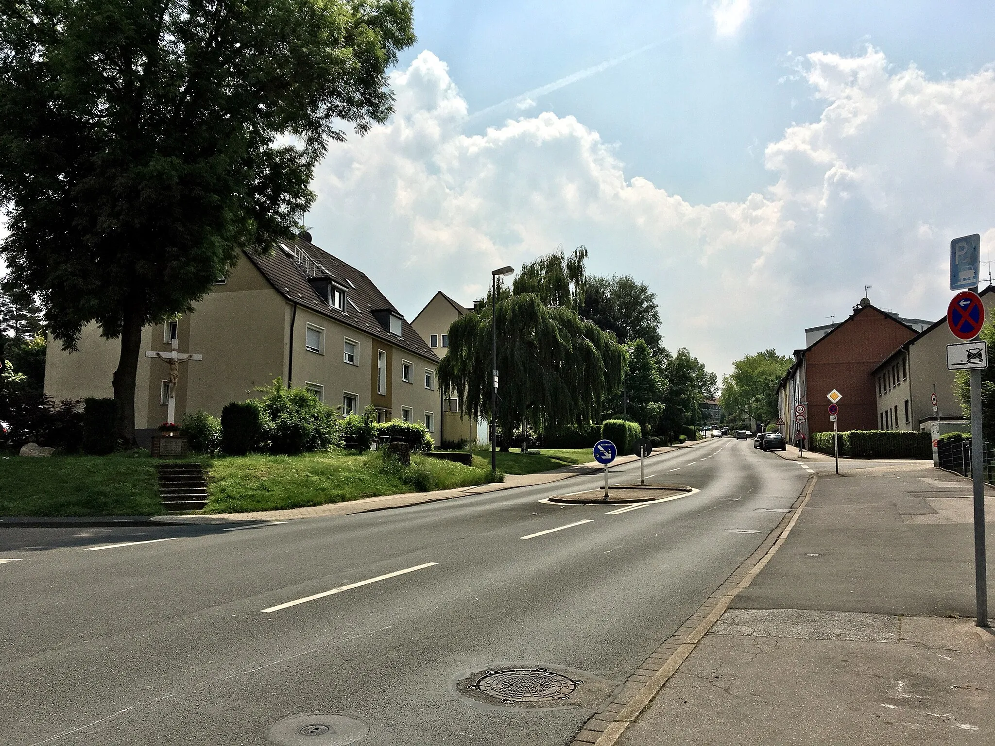 Photo showing: Die Straße "Reuenberg" im Stadtteil Essen-Dellwig