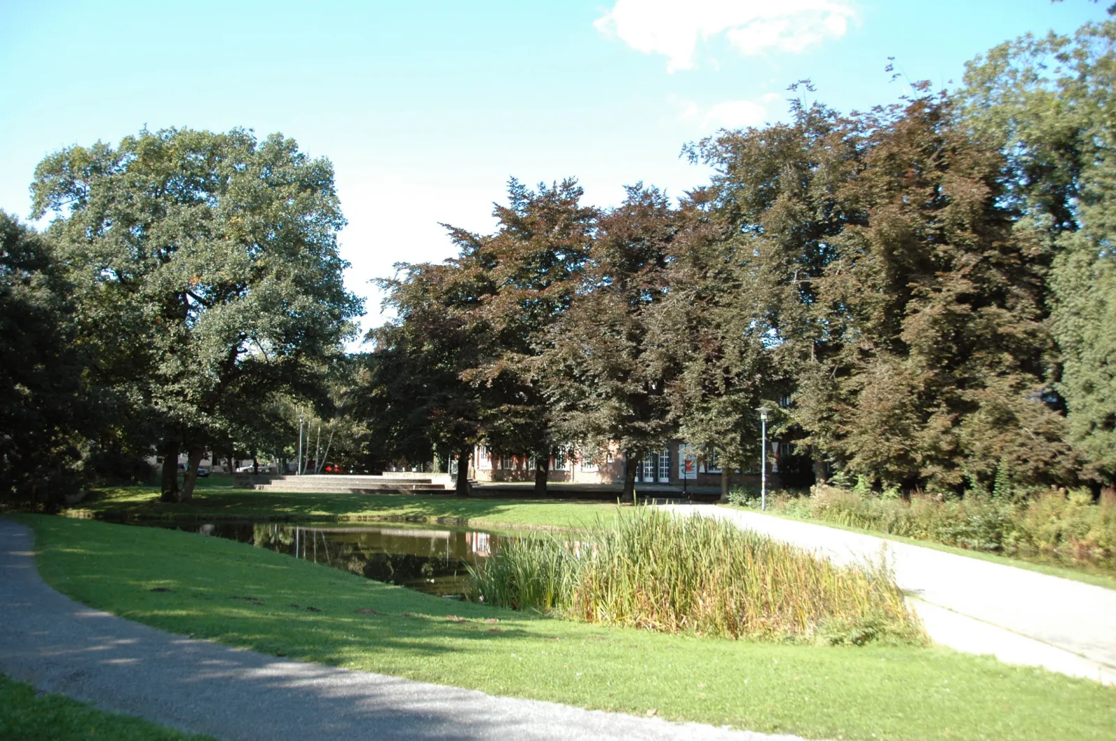 Photo showing: Altes Schloss in Grevenbroich, Schlosspark