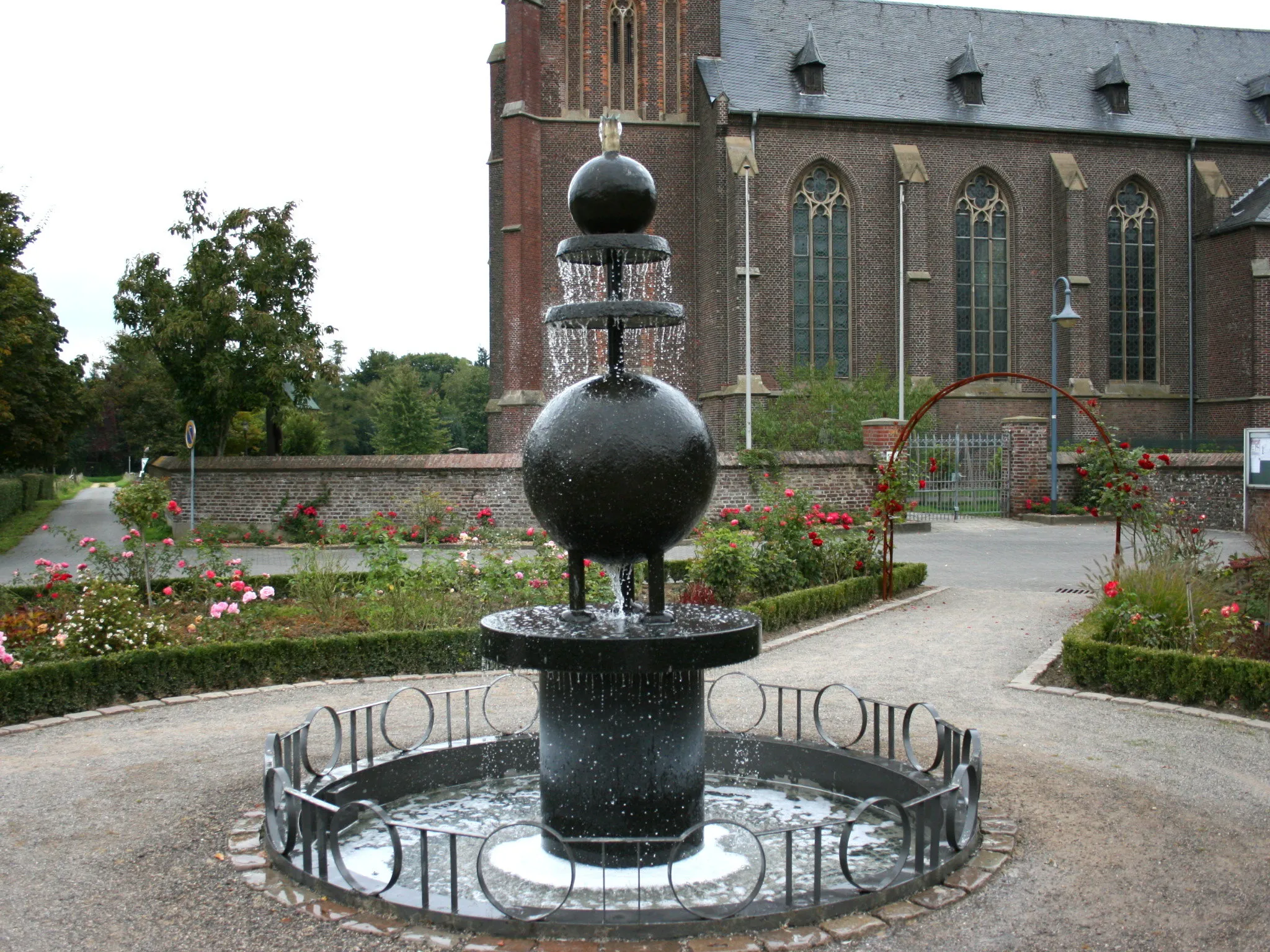 Photo showing: Kaiser-Otto-Brunnen in Goch-Kessel