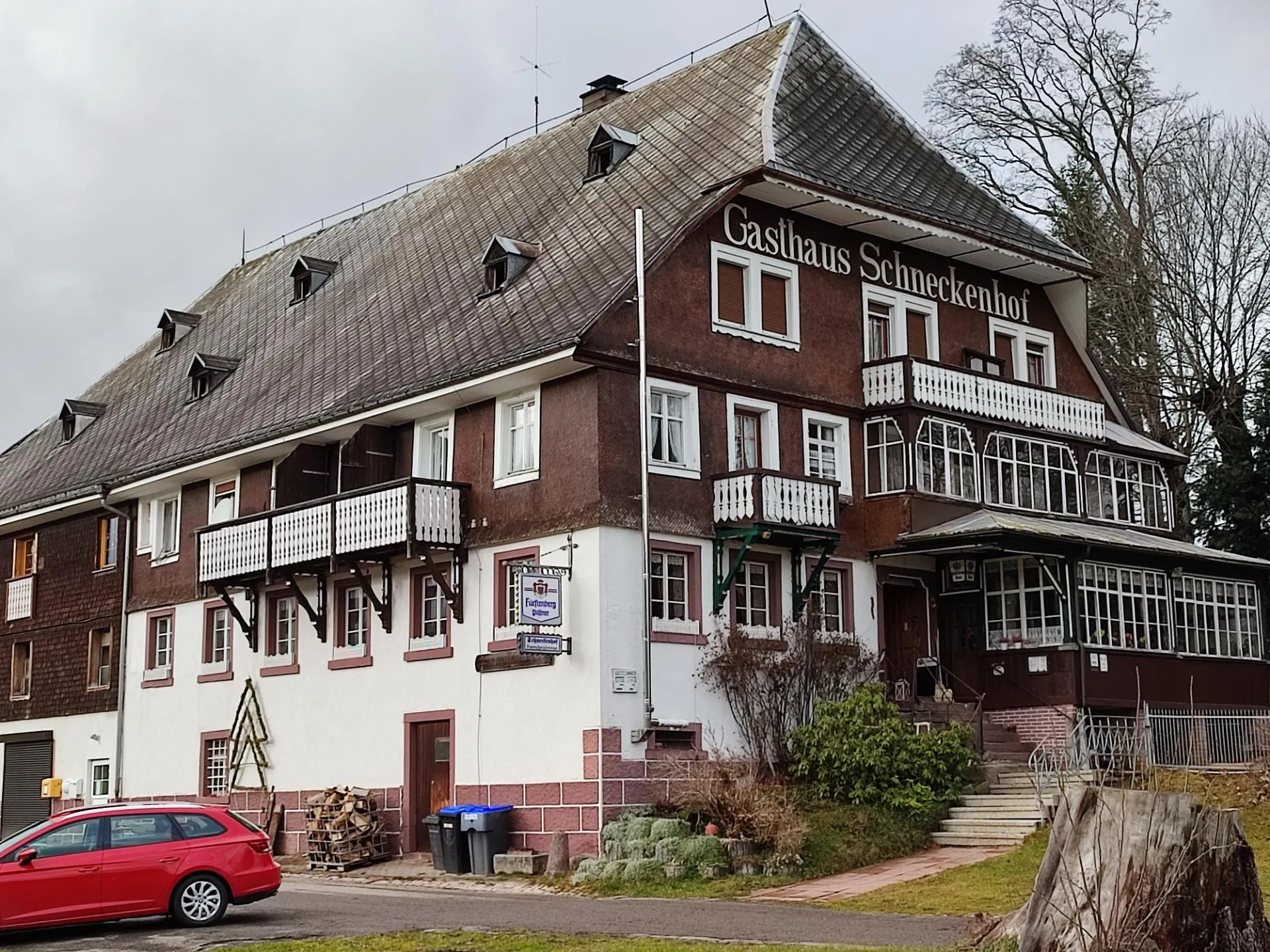 Photo showing: Schneckenhof bei Schollach, traditionsreiche Bauernwirtschaft,  im 19. Jh. zum Kurhaus für Feriengäste ausgebaut...