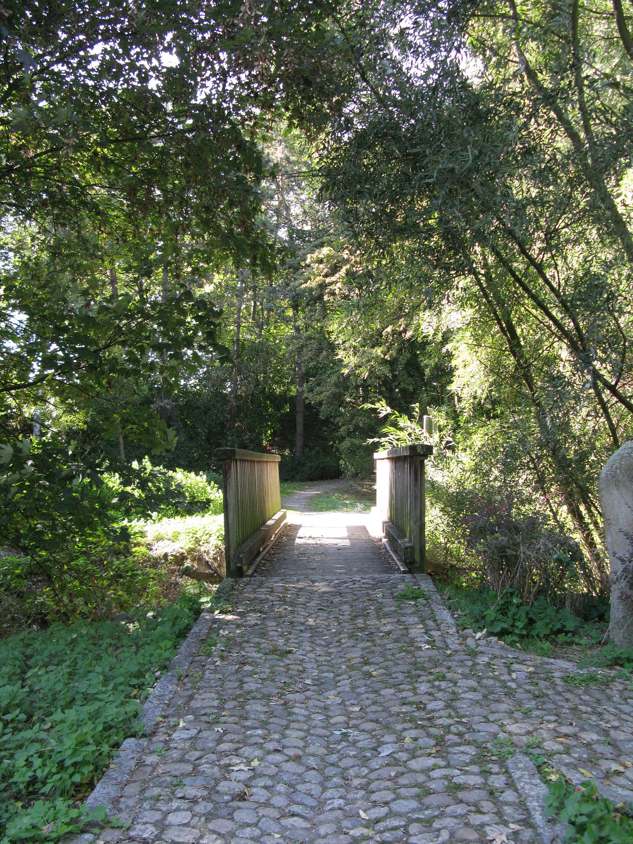 Photo showing: Wuhrlochpark in Neuenburg am Rhein, Brücke über den Klemmbach