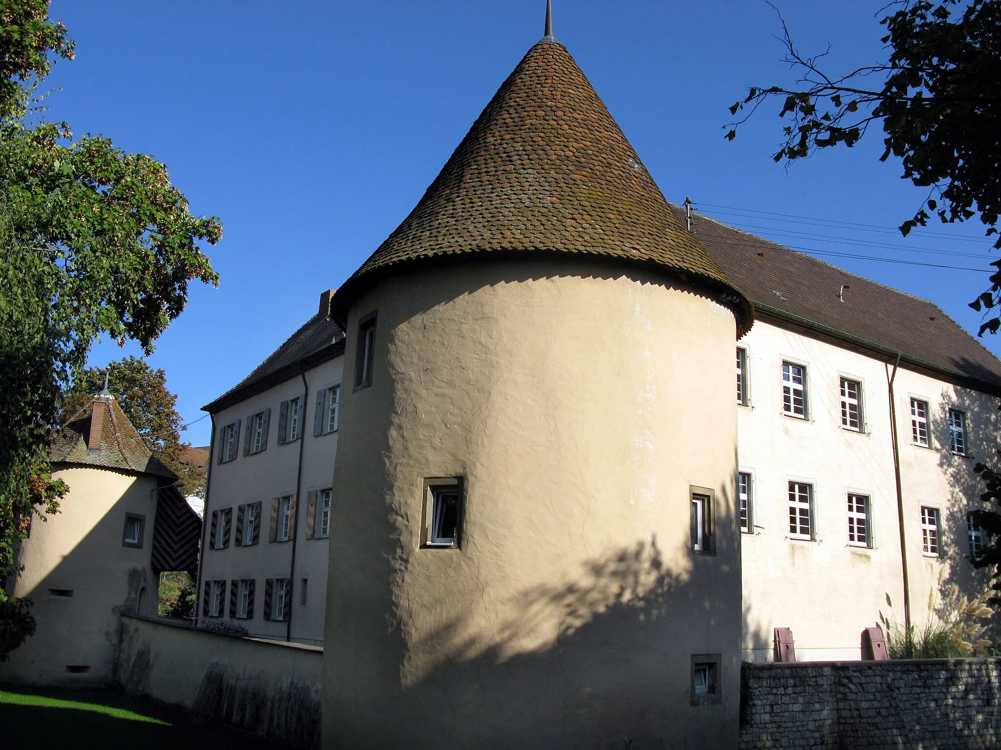 Photo showing: Ehrenkirchen-Kirchhofen, castle