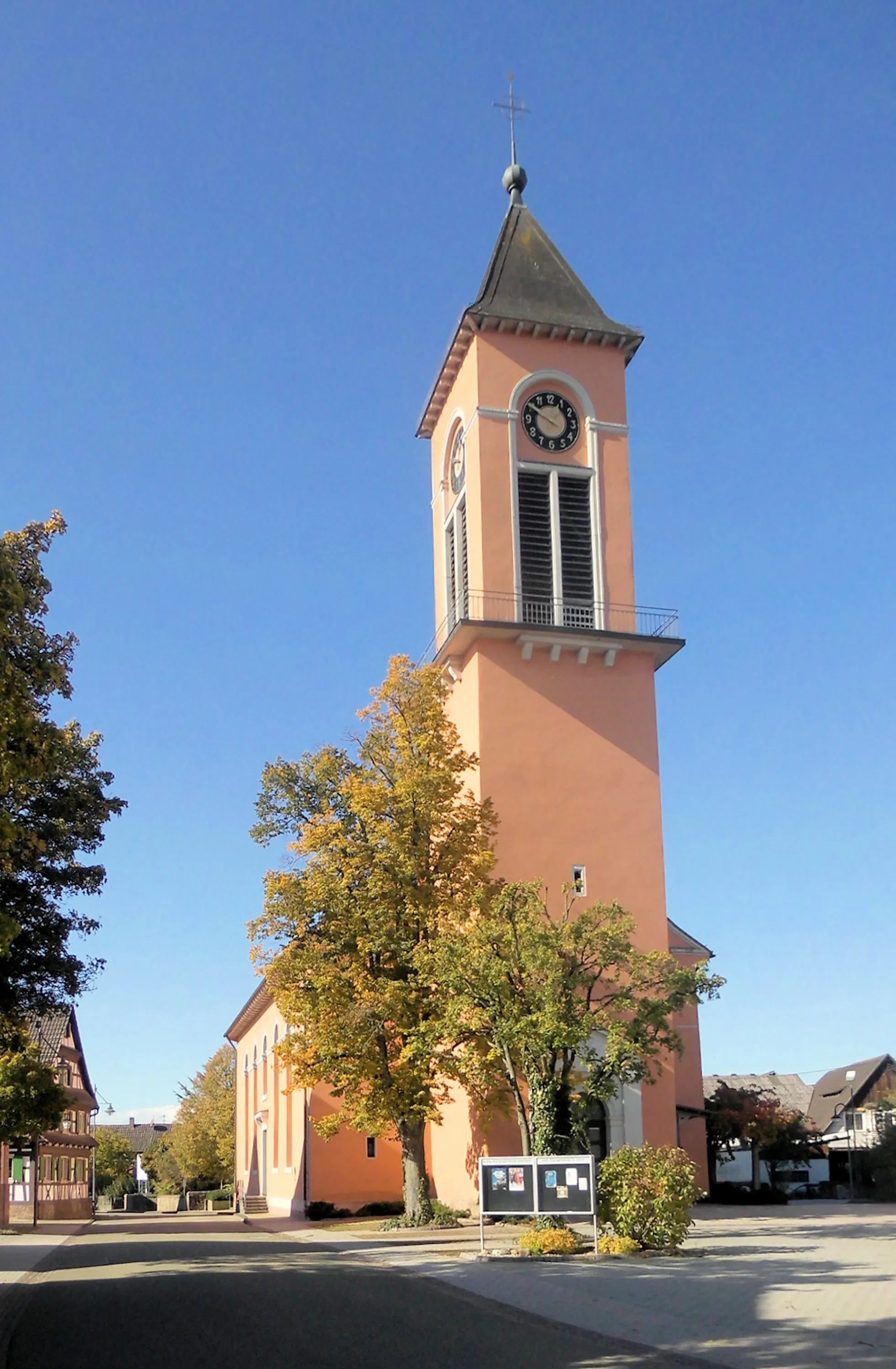 Photo showing: Evangelische Friedenskirche in Altenheim, Gemeinde Neuried, Baden