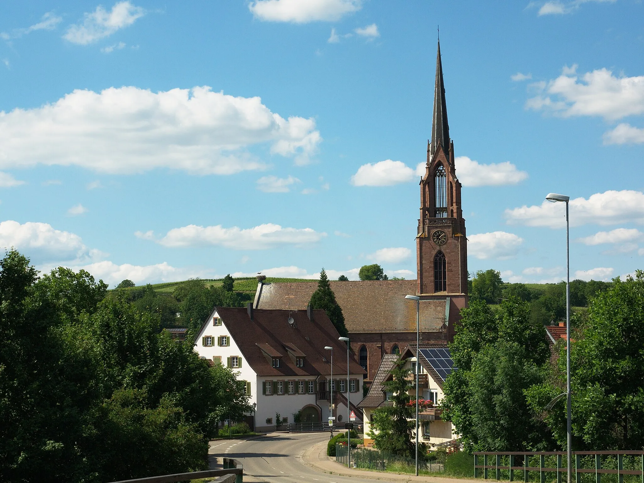 Photo showing: Evangelic church with manse in Koendringen