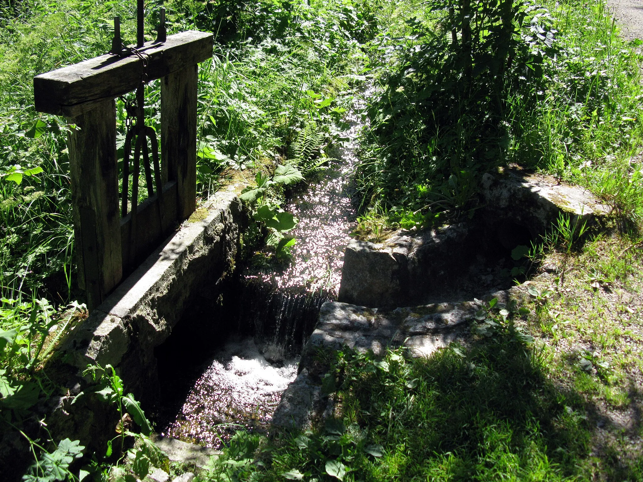 Photo showing: Kanal zur Kingenhofsäge im Hinterzartener Löffeltal