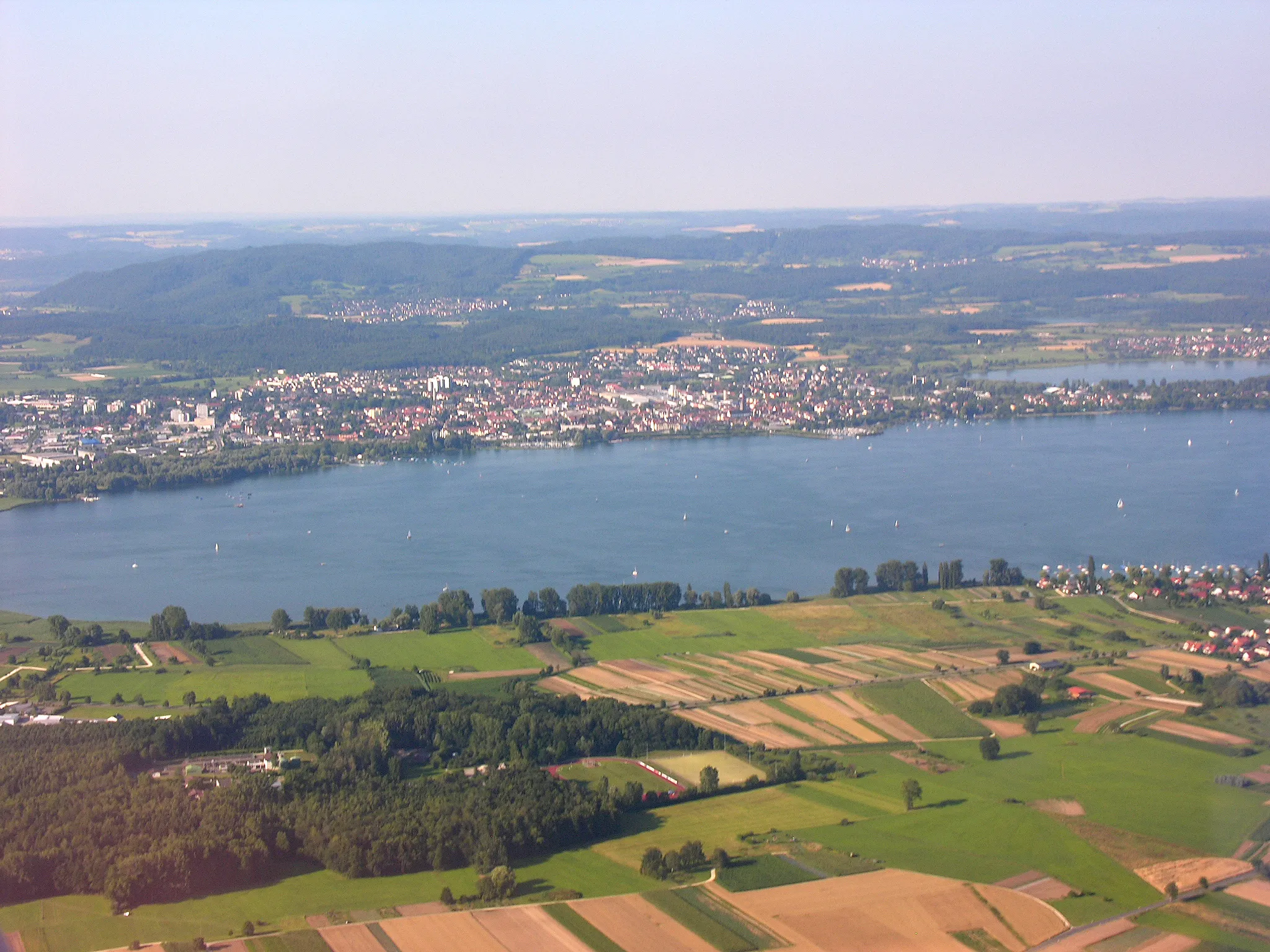 Photo showing: Aerial View overhead Bankholzen