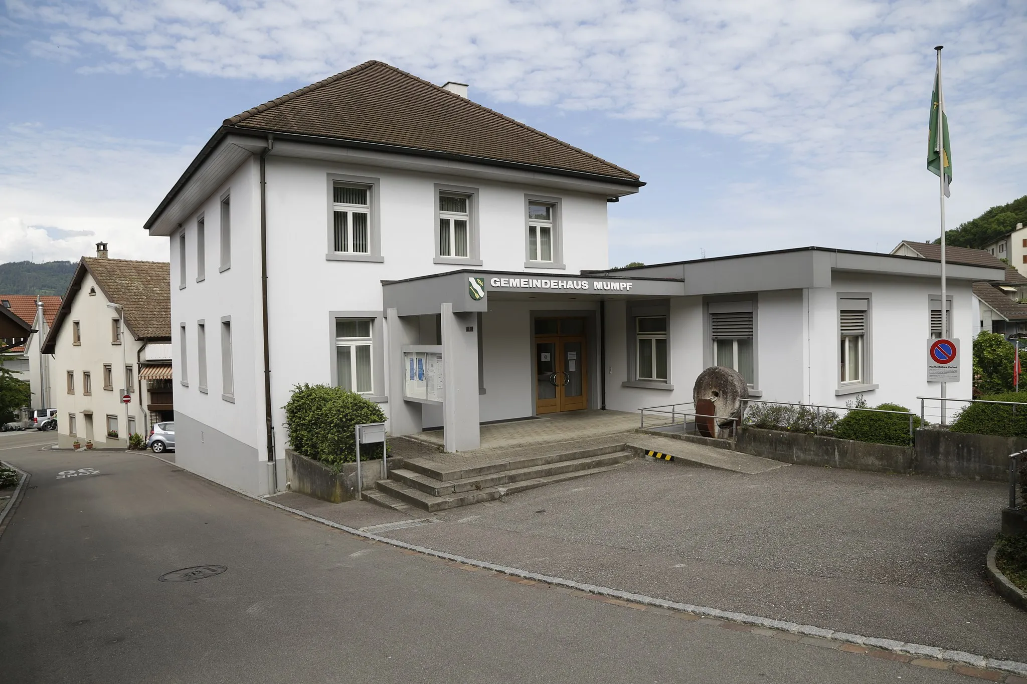 Photo showing: Das Gemeindehaus der politischen Gemeinde Mumpf (Schulgasse1).