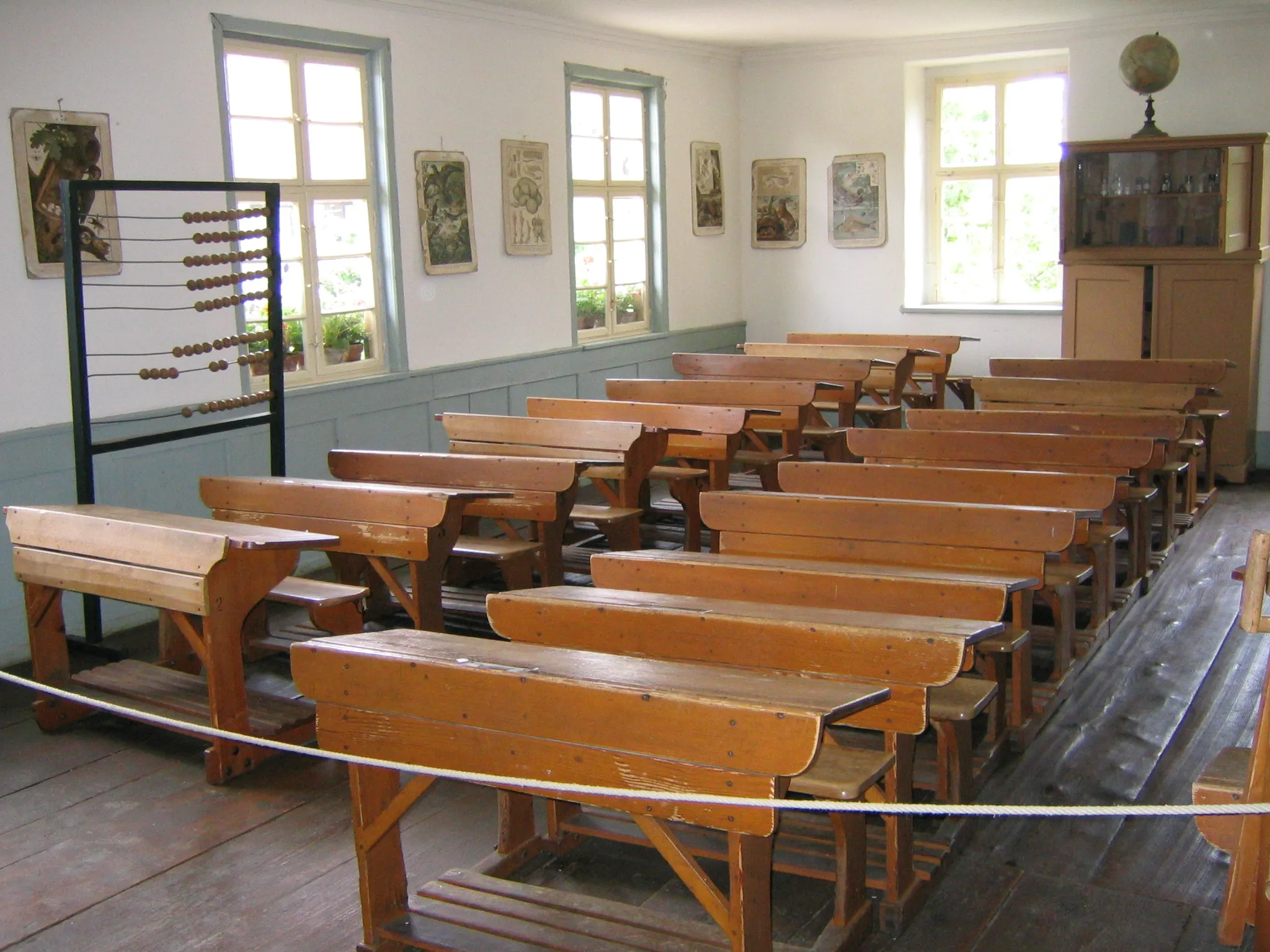 Photo showing: Class room at the Freilichtmuseum Neuhausen ob Eck