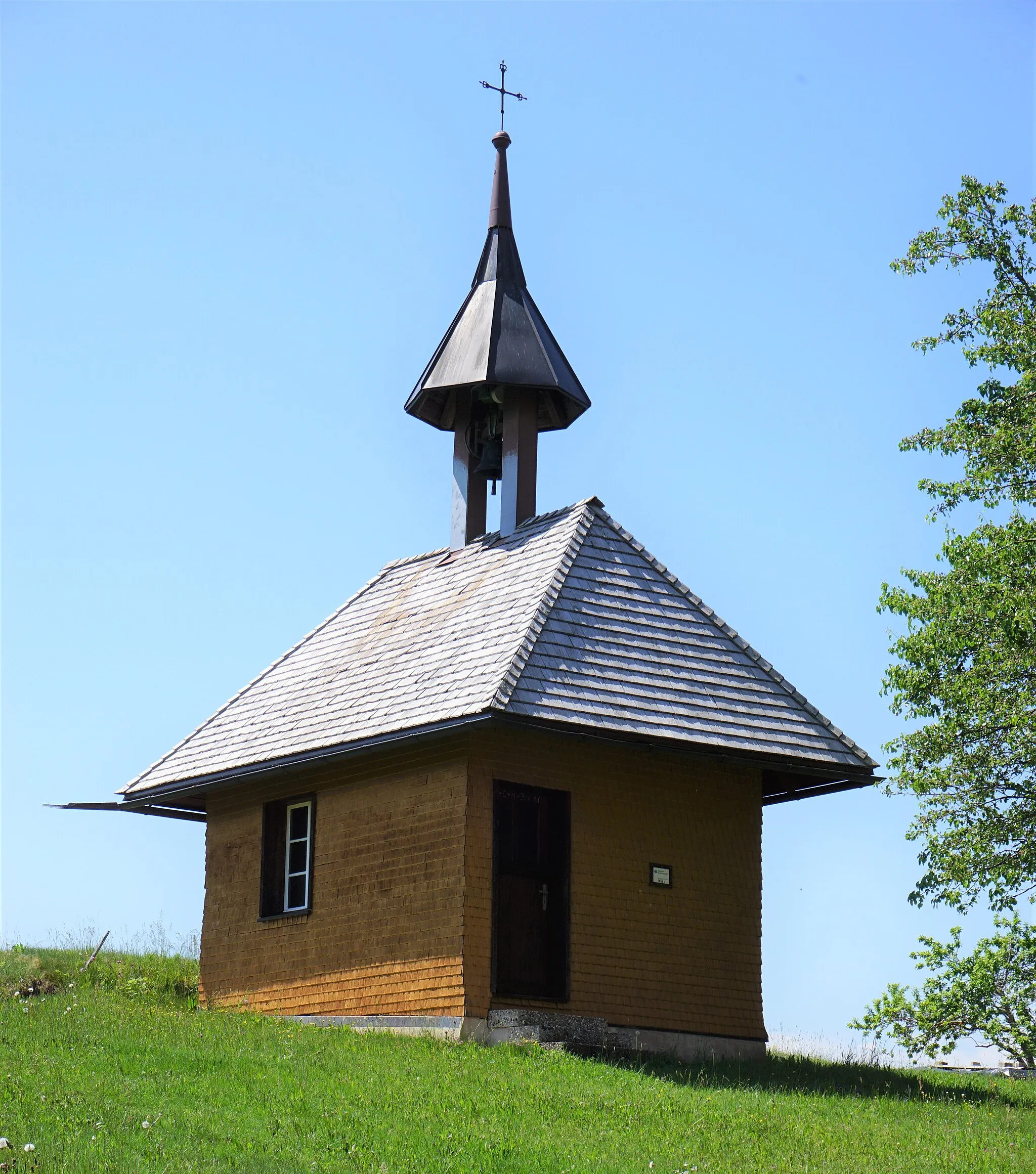 Photo showing: St. Marien-Kapelle in Fröhnd Vorder-Holz. Ursprünglich 1714 errichtet - hier der Neubau von 1953.