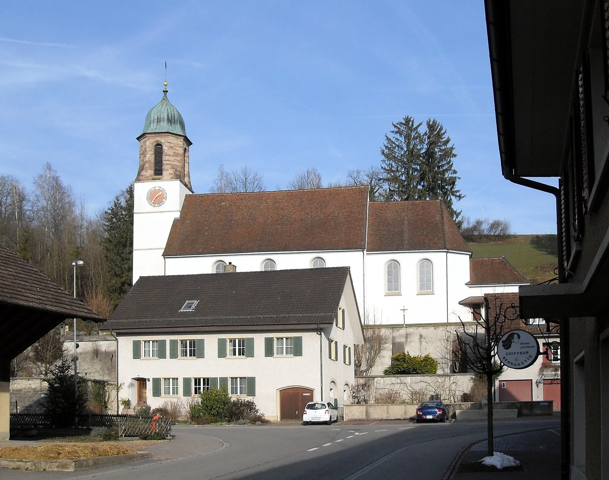 Photo showing: Südseite der Pfarrkirche St. Michael in Kaisten, Kanton Aargau, Schweiz