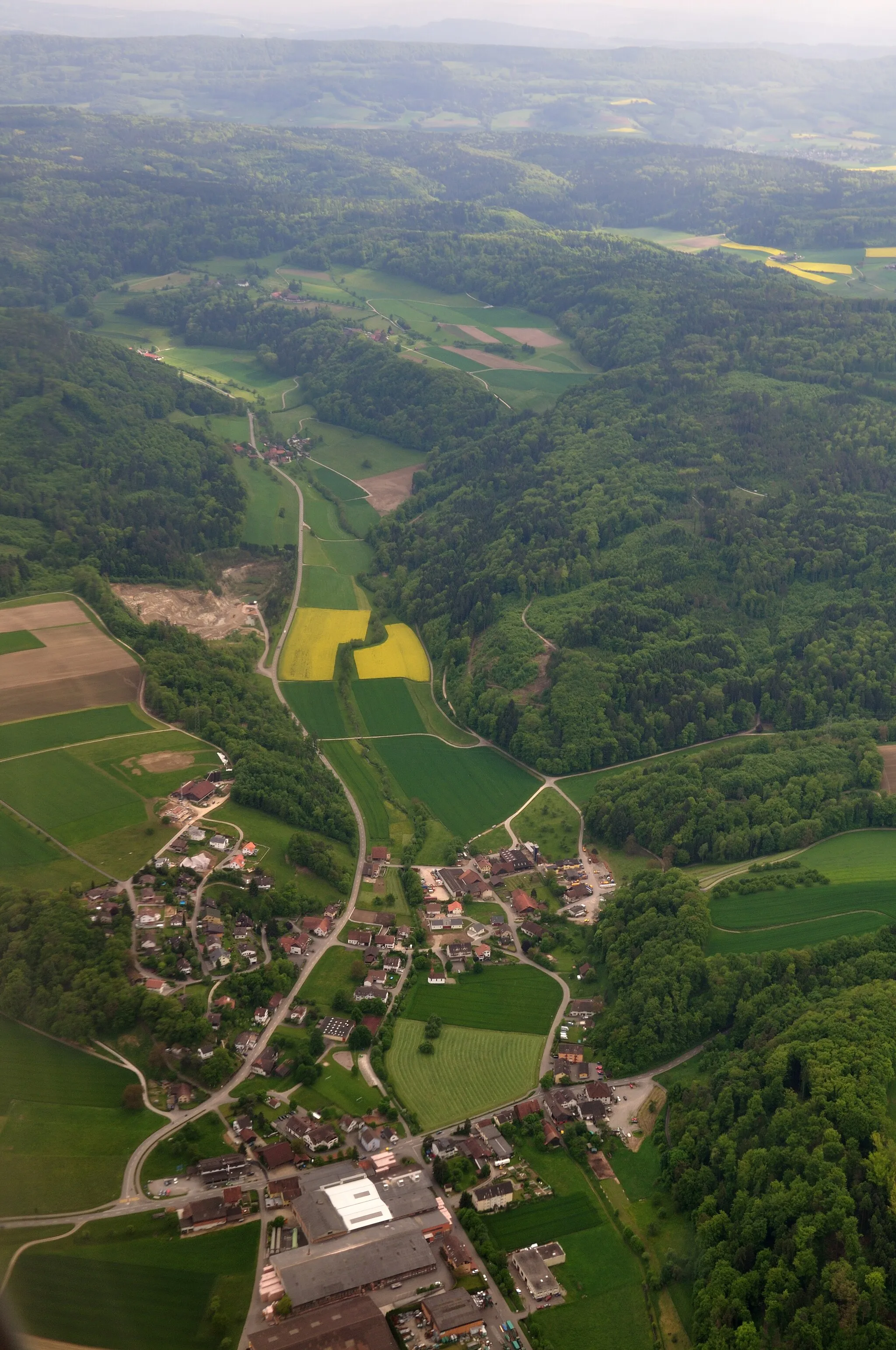 Photo showing: Switzerland, Aargau, aerial view of Fisibach