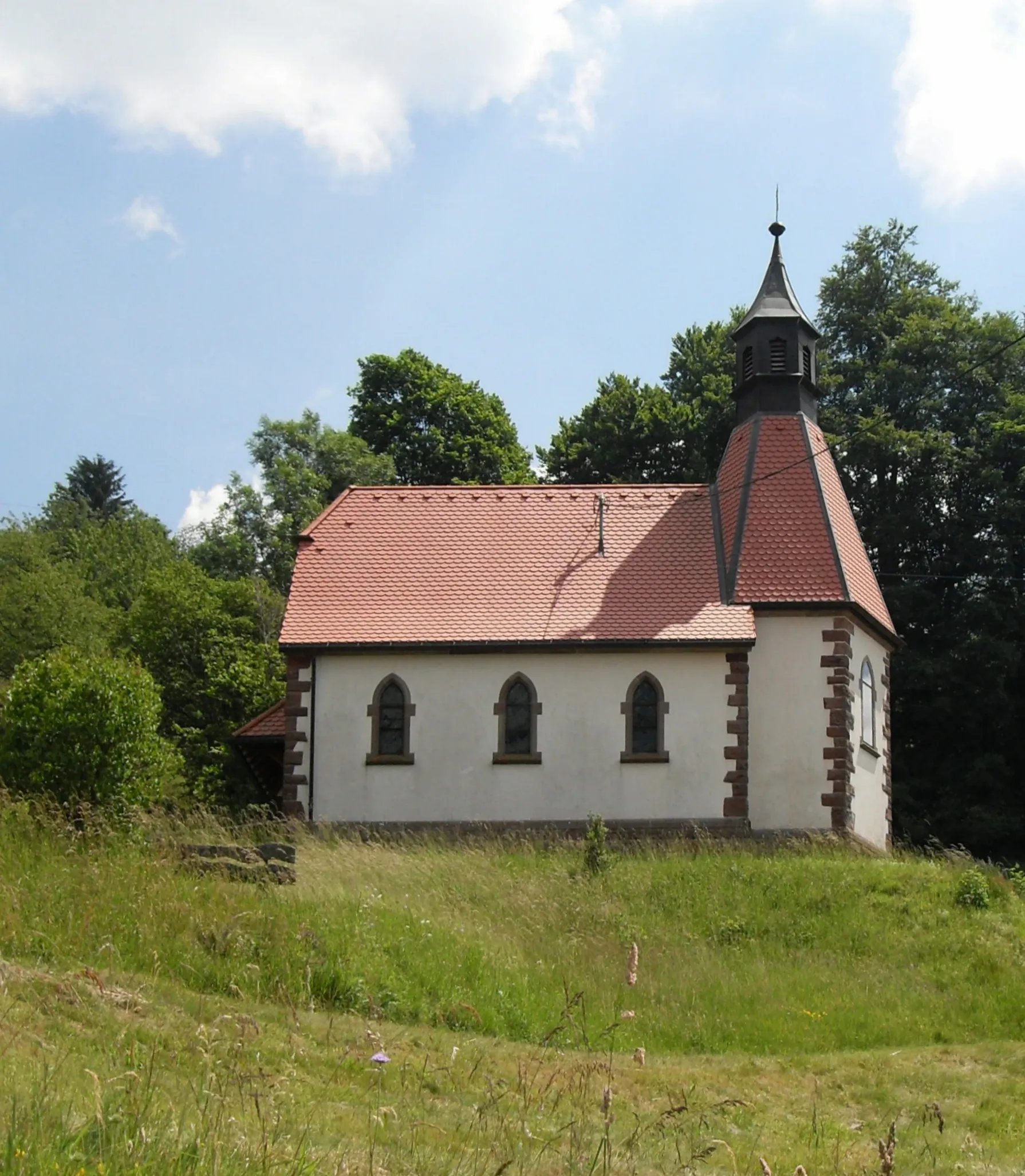 Photo showing: Herz-Jesu-Kirche in Tunau, Deutschland