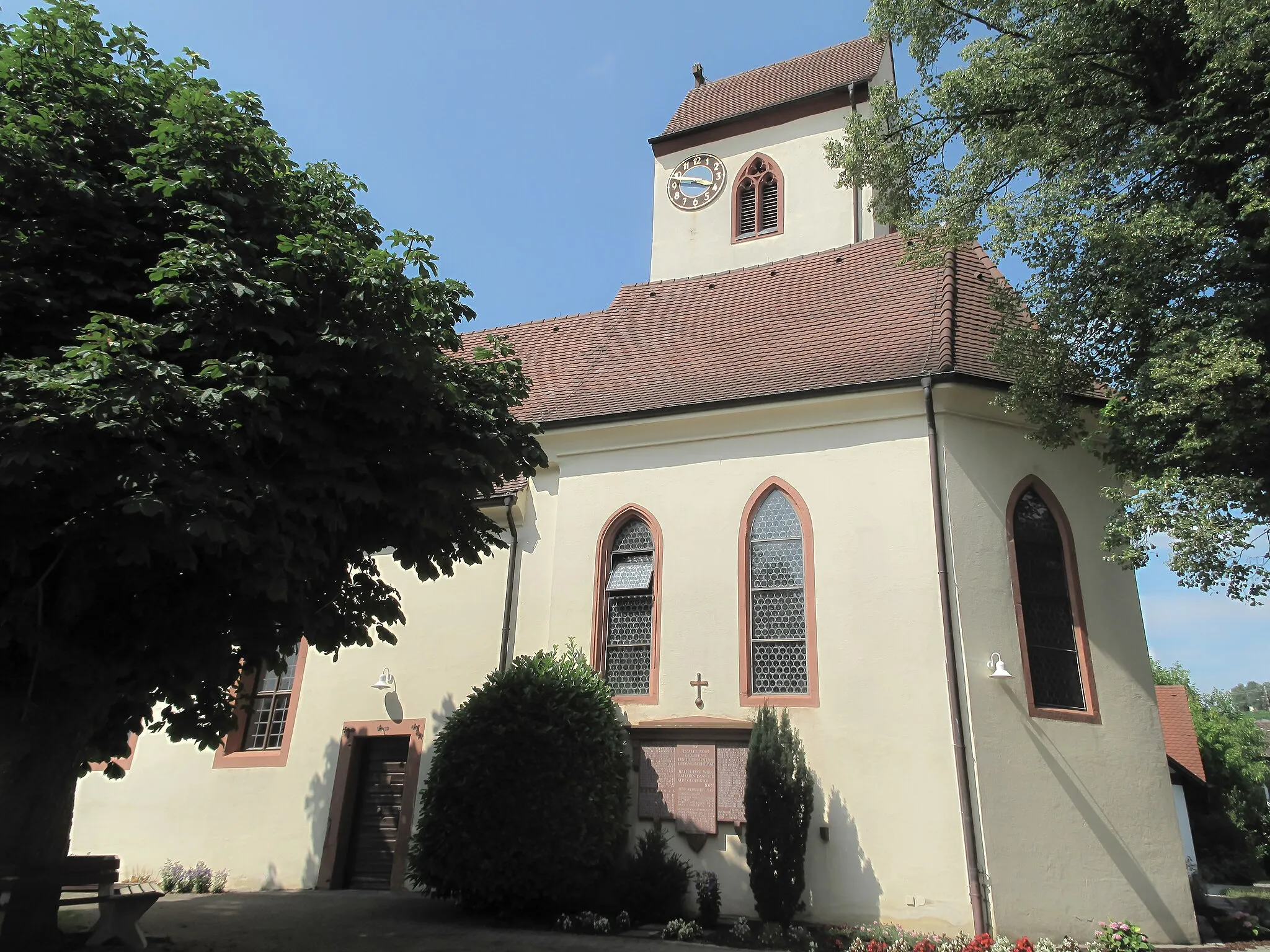 Photo showing: Bisschoffingen, church: die Sankt Laurentiuskirche