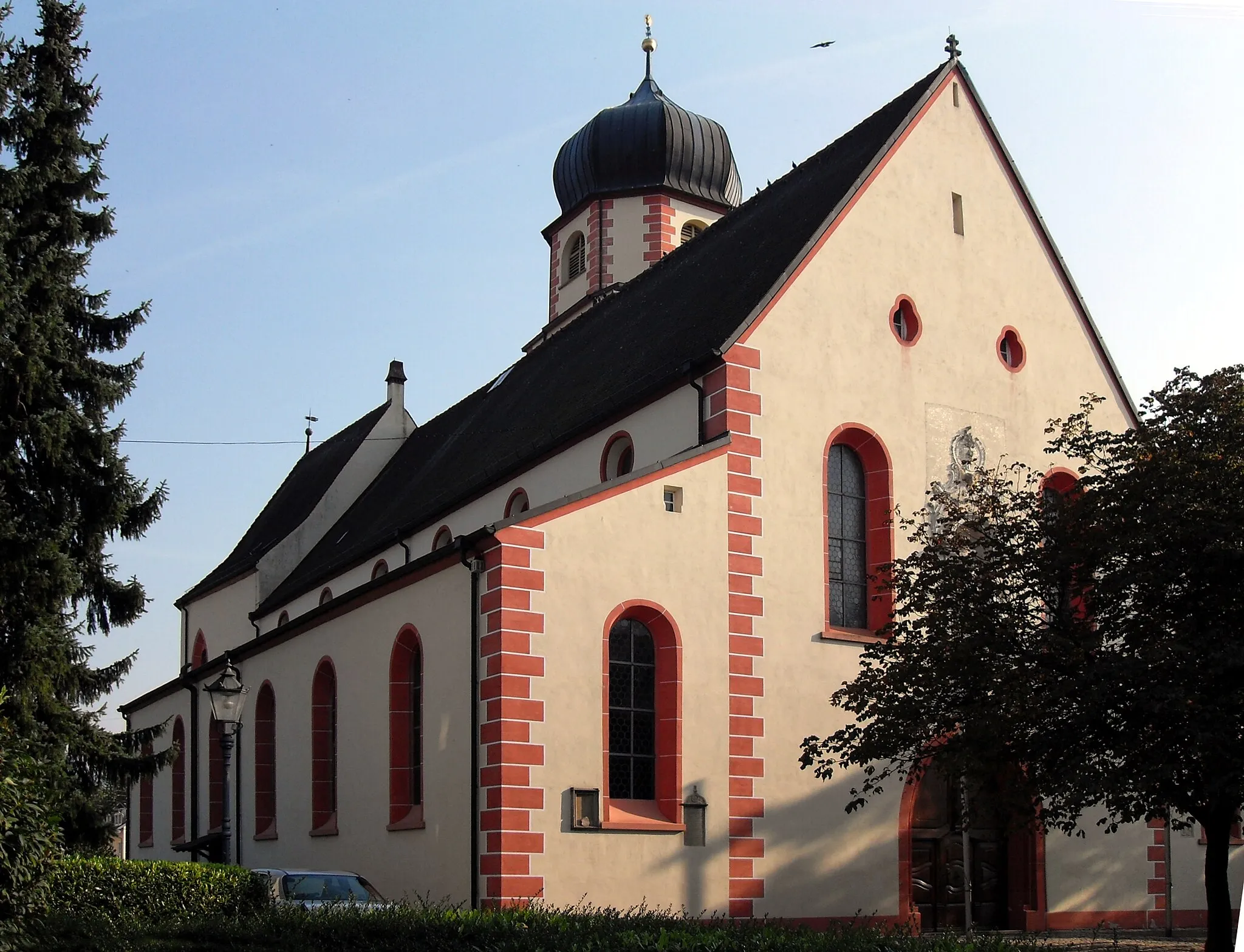 Photo showing: Kirche St. Mariä Himmelfahrt in Ehrenkirchen-Kirchhofen