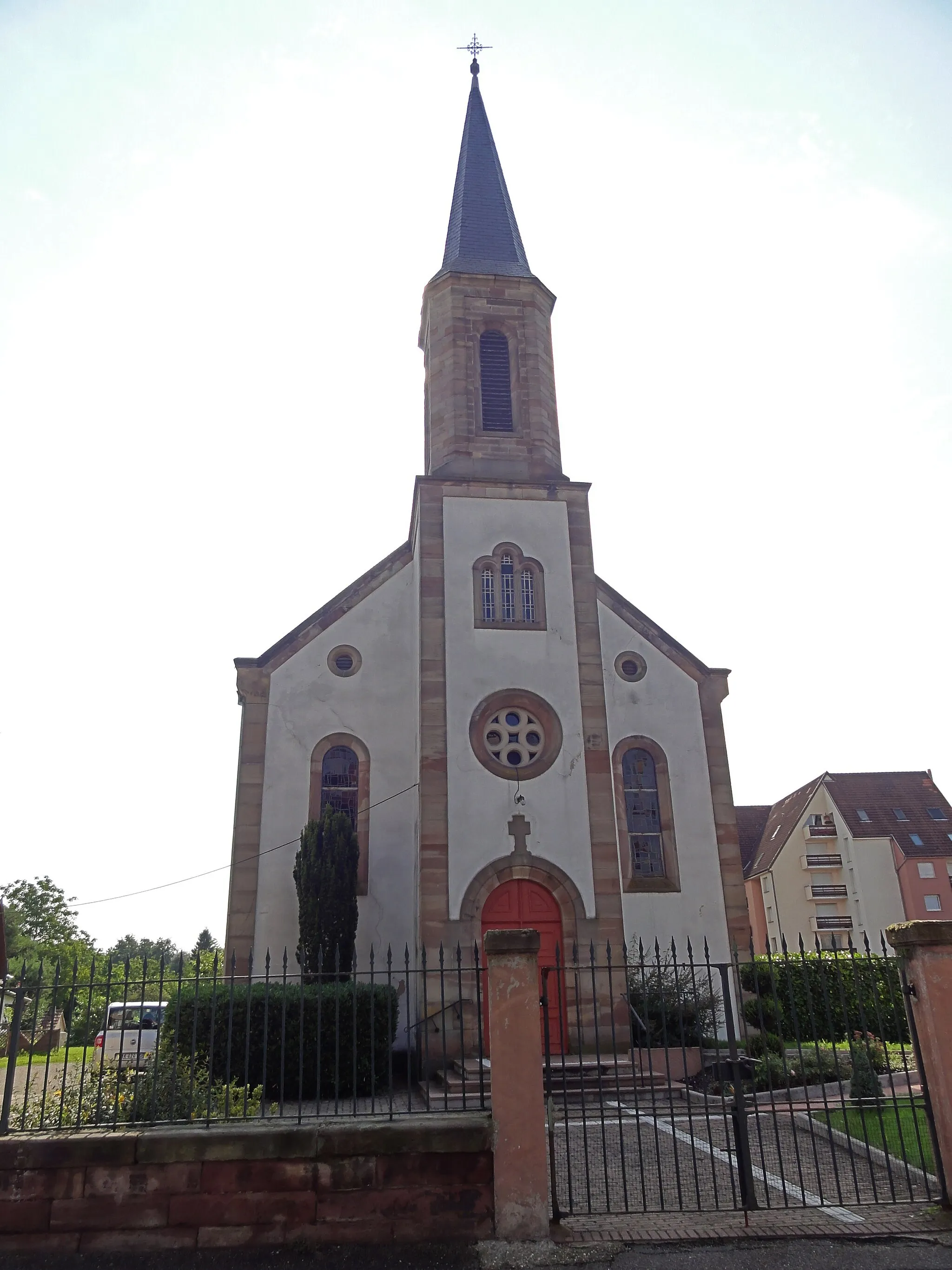 Photo showing: This building is indexed in the base Mérimée, a database of architectural heritage maintained by the French Ministry of Culture, under the reference IA00023503 .