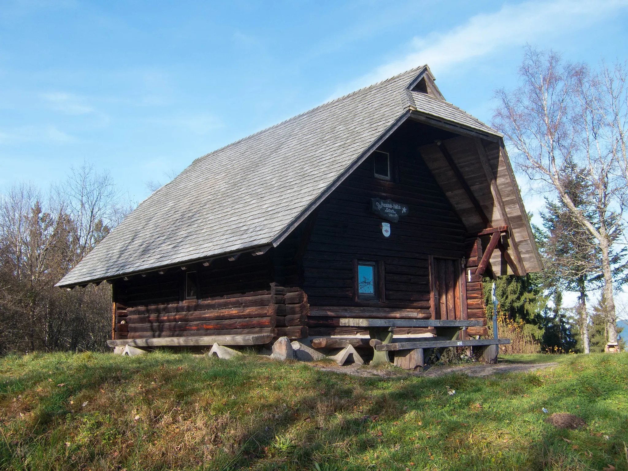 Photo showing: Hasemann-Hütte auf dem Farrenkopf bei Gutach im Schwarzwald