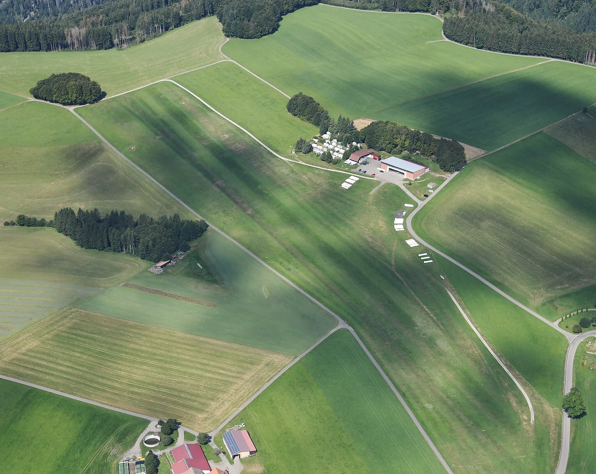 Photo showing: Aerial image of the Hütten-Hotzenwald gliding site