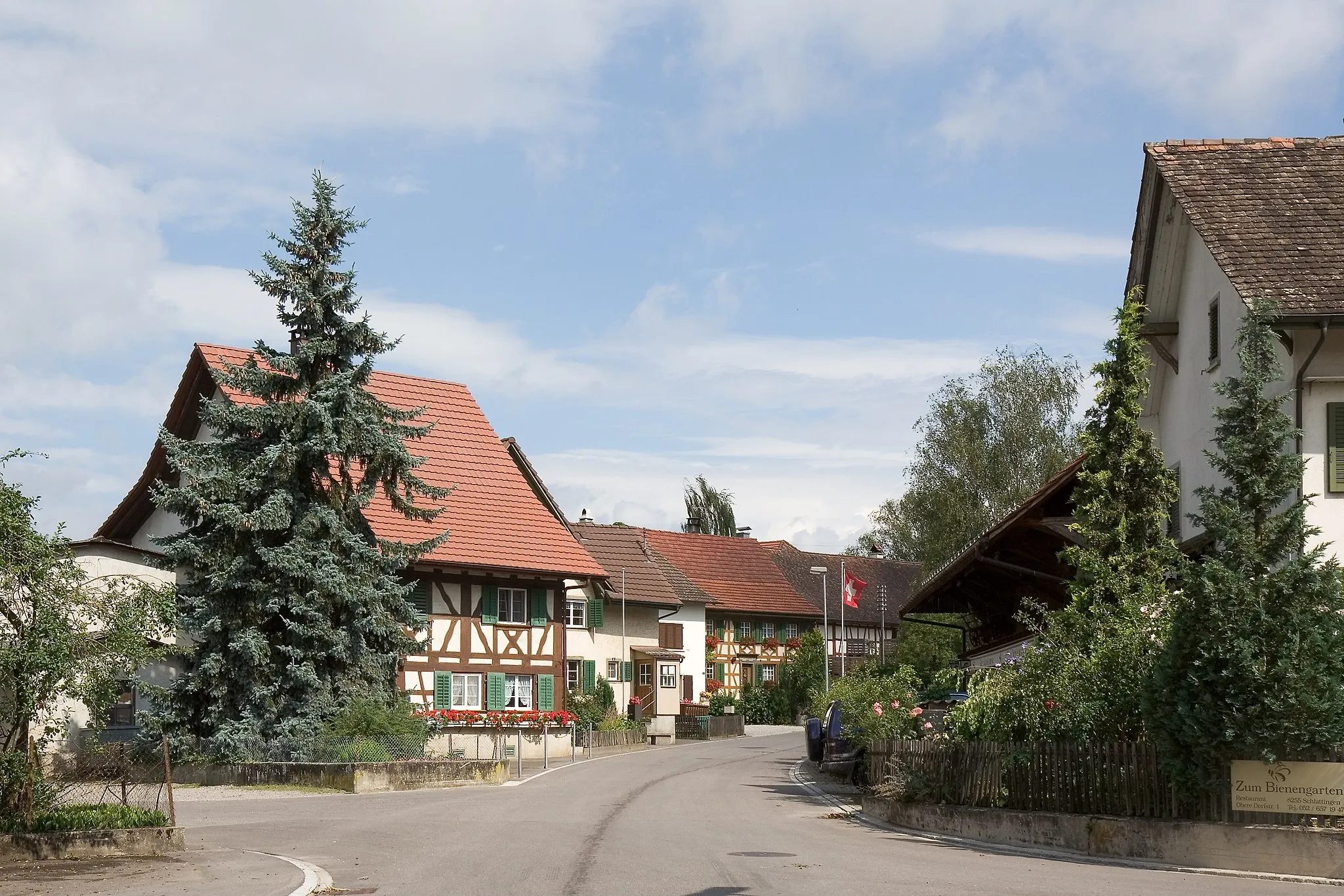 Photo showing: Ein Dorfweg in Schlattingen