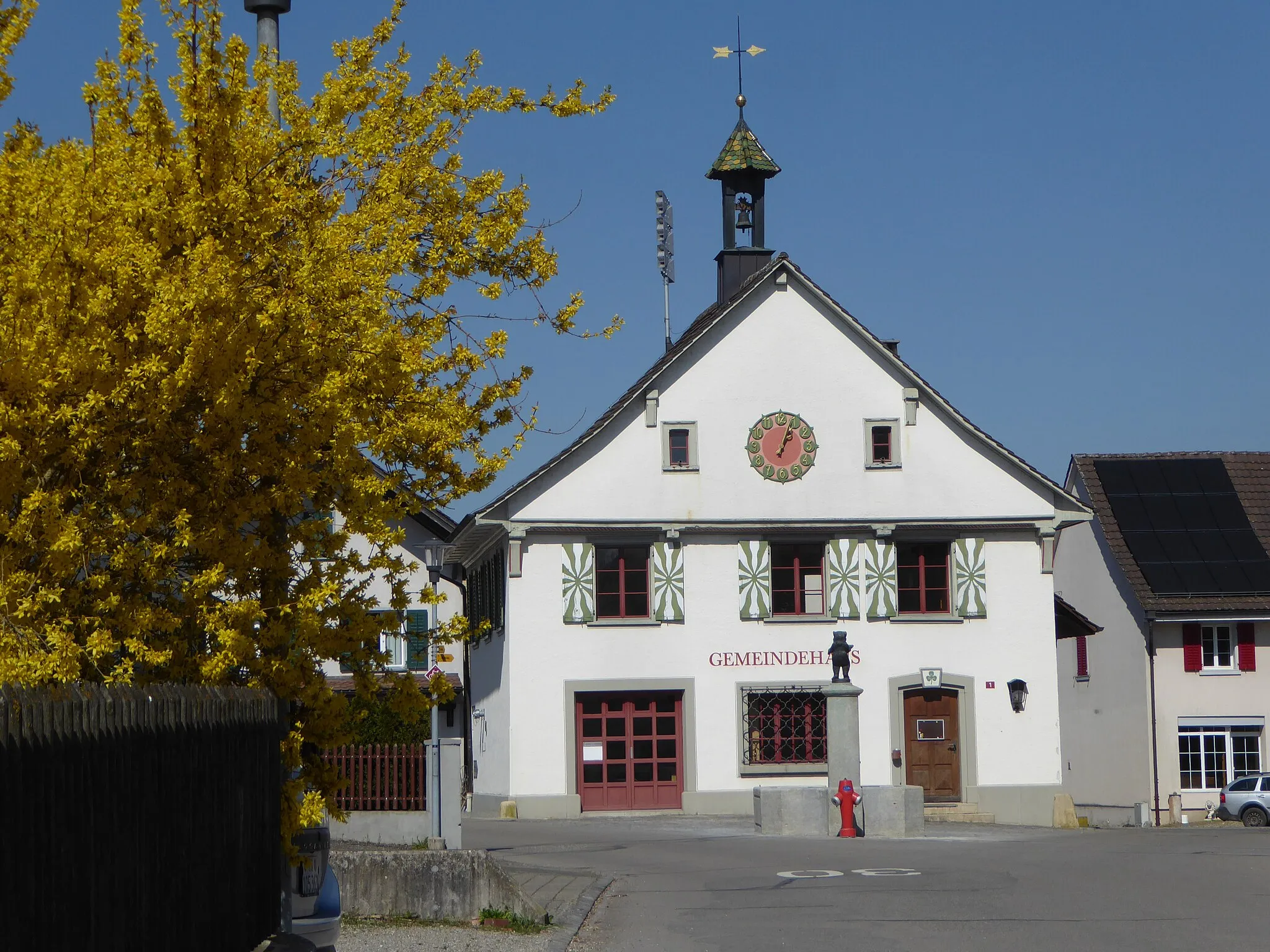 Photo showing: Gemeindehaus Basadingen