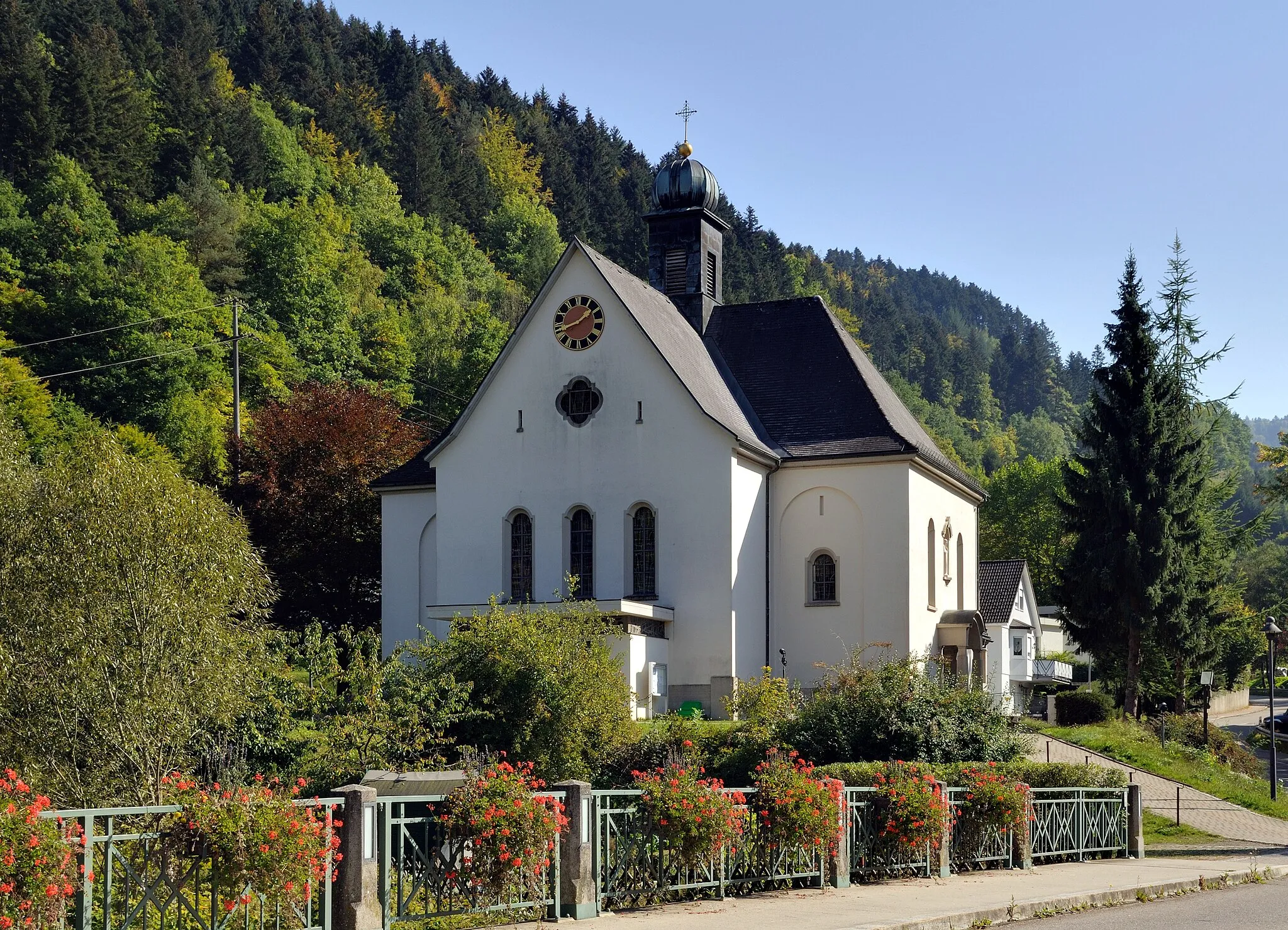 Photo showing: Zell im Wiesental: Church of the Assumption in Atzenbach