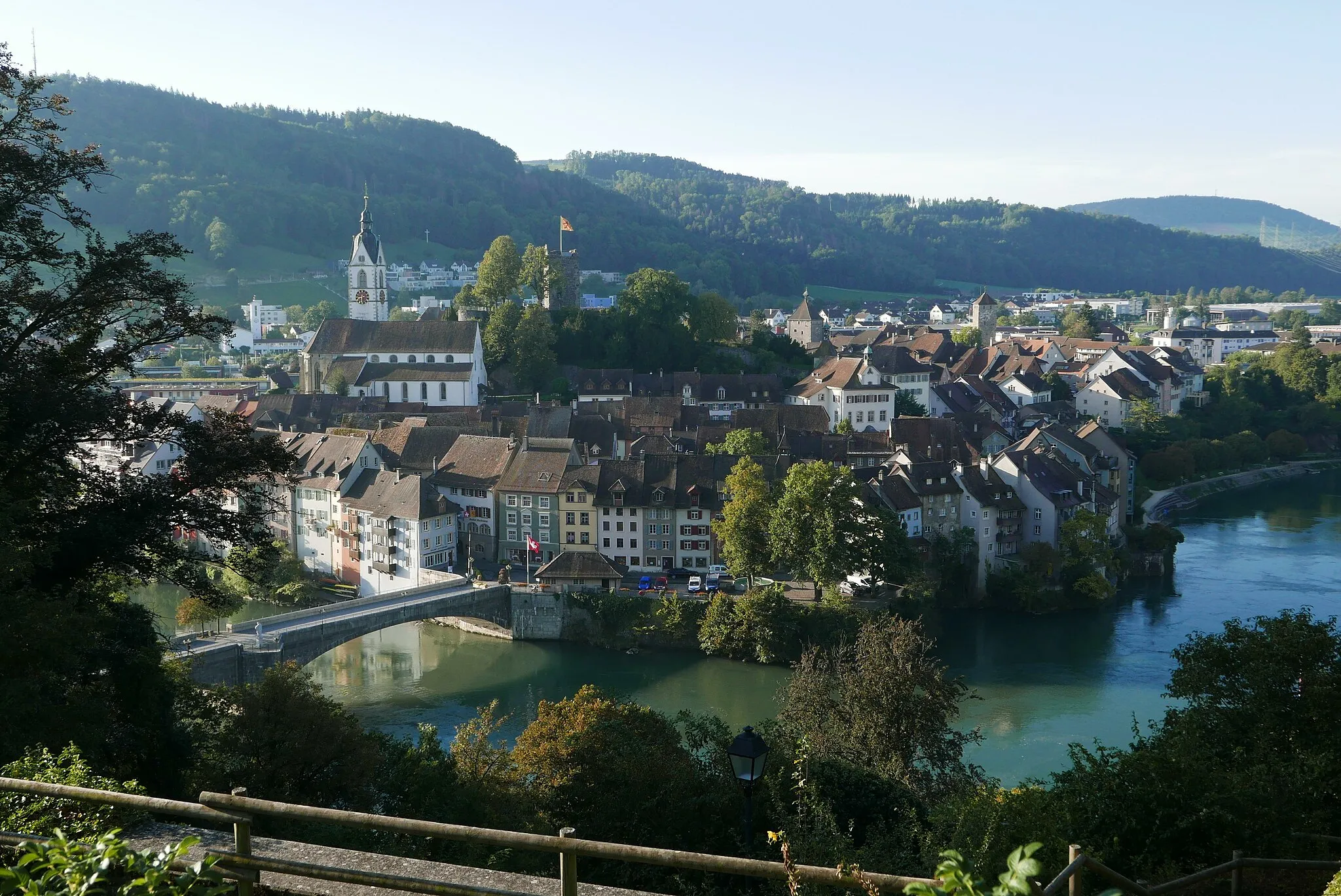 Photo showing: Blick von Laufenburg (deutsche Seite) hinüber zur schweizerischen Seite