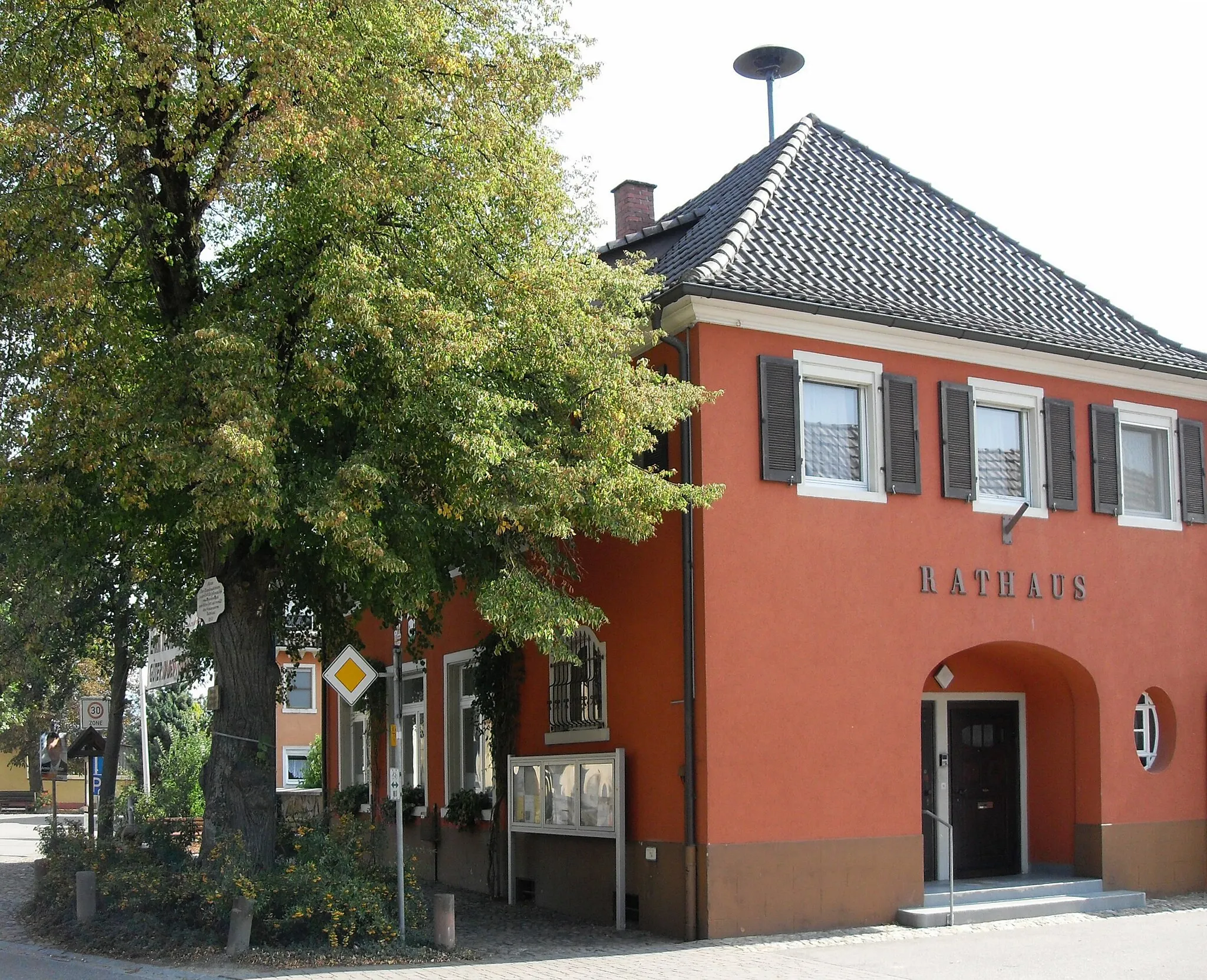 Photo showing: ehemaliges Rathaus von Feldkirch, Gemeinde Hartheim am Thein