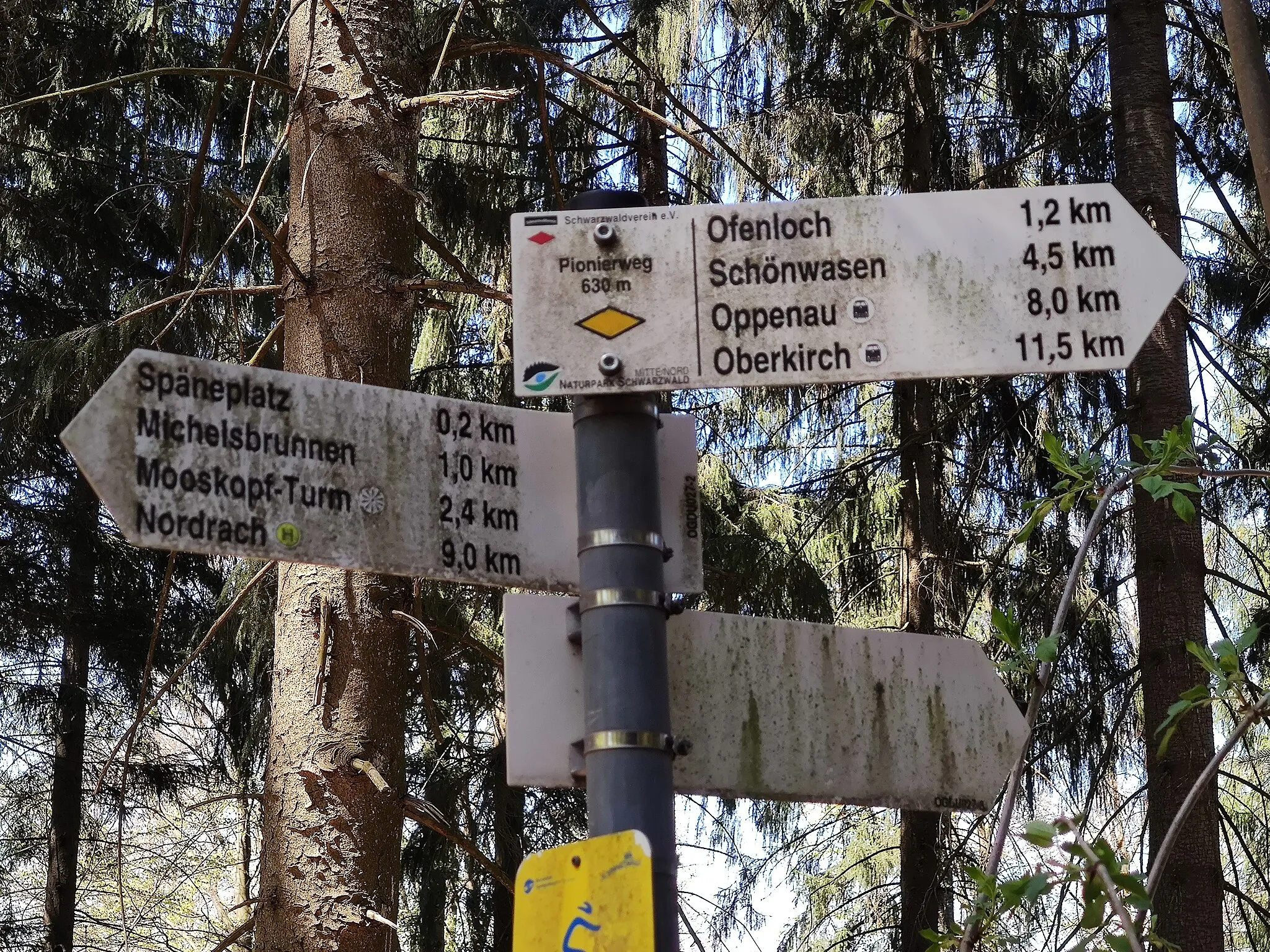Photo showing: Wegweiser „Pionierweg“ des Schwarzwaldvereins