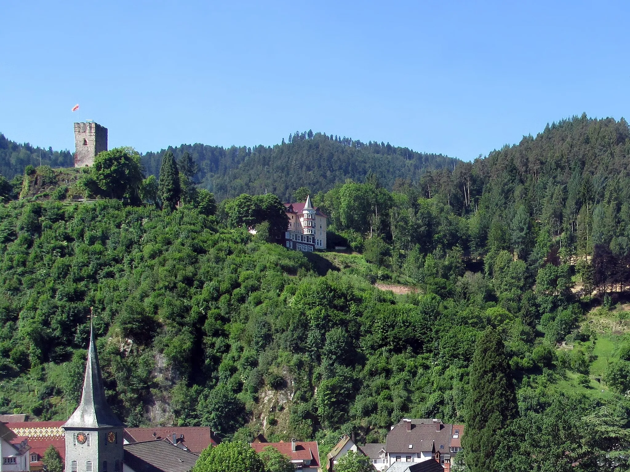 Photo showing: Burgruine und Schloss Hornberg im Schwarzwald