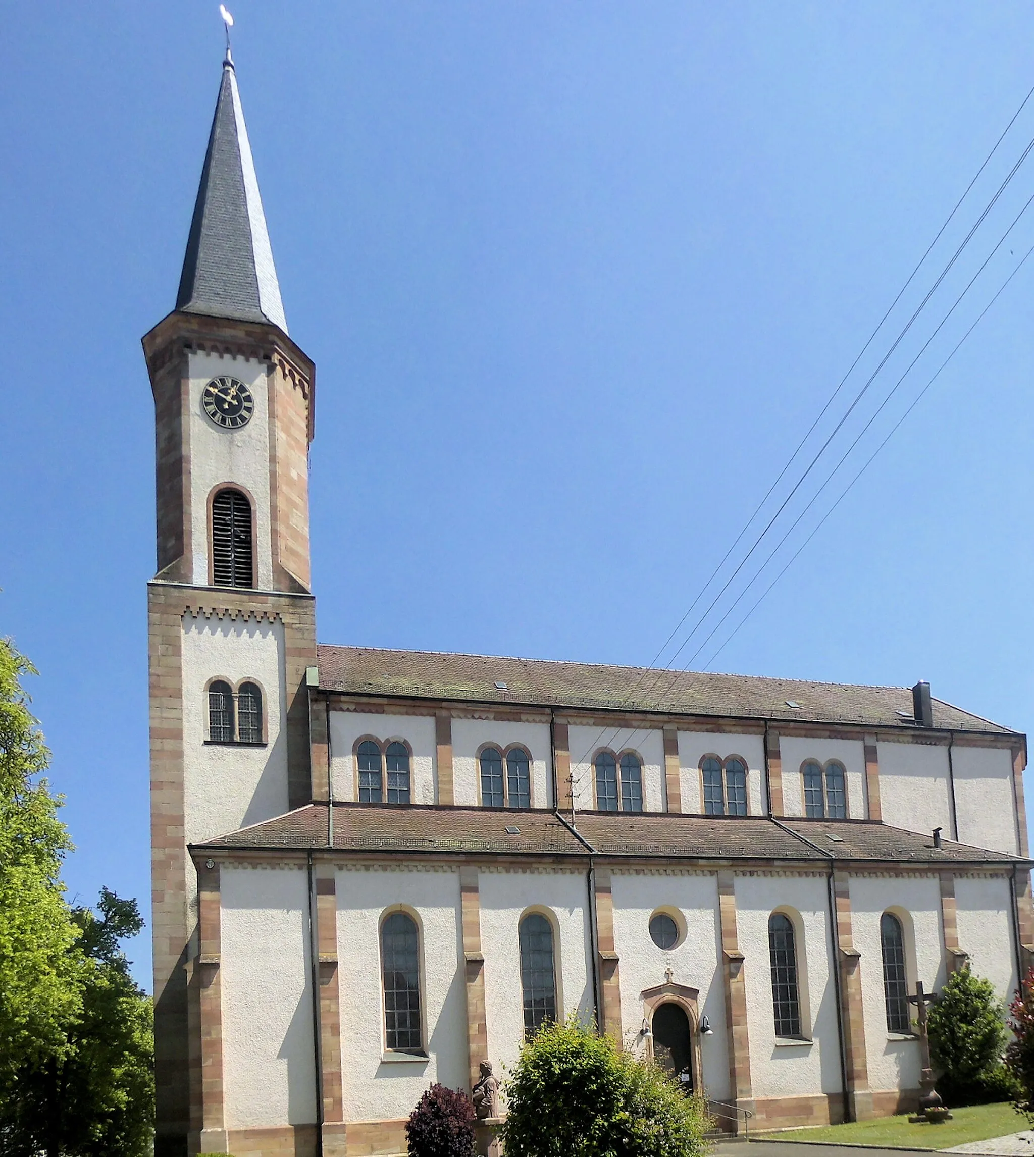 Photo showing: Südwestseite der Kirche St. Stephanus in Reichenbach, Stadt Lahr/Schwarzwald, Deutschland