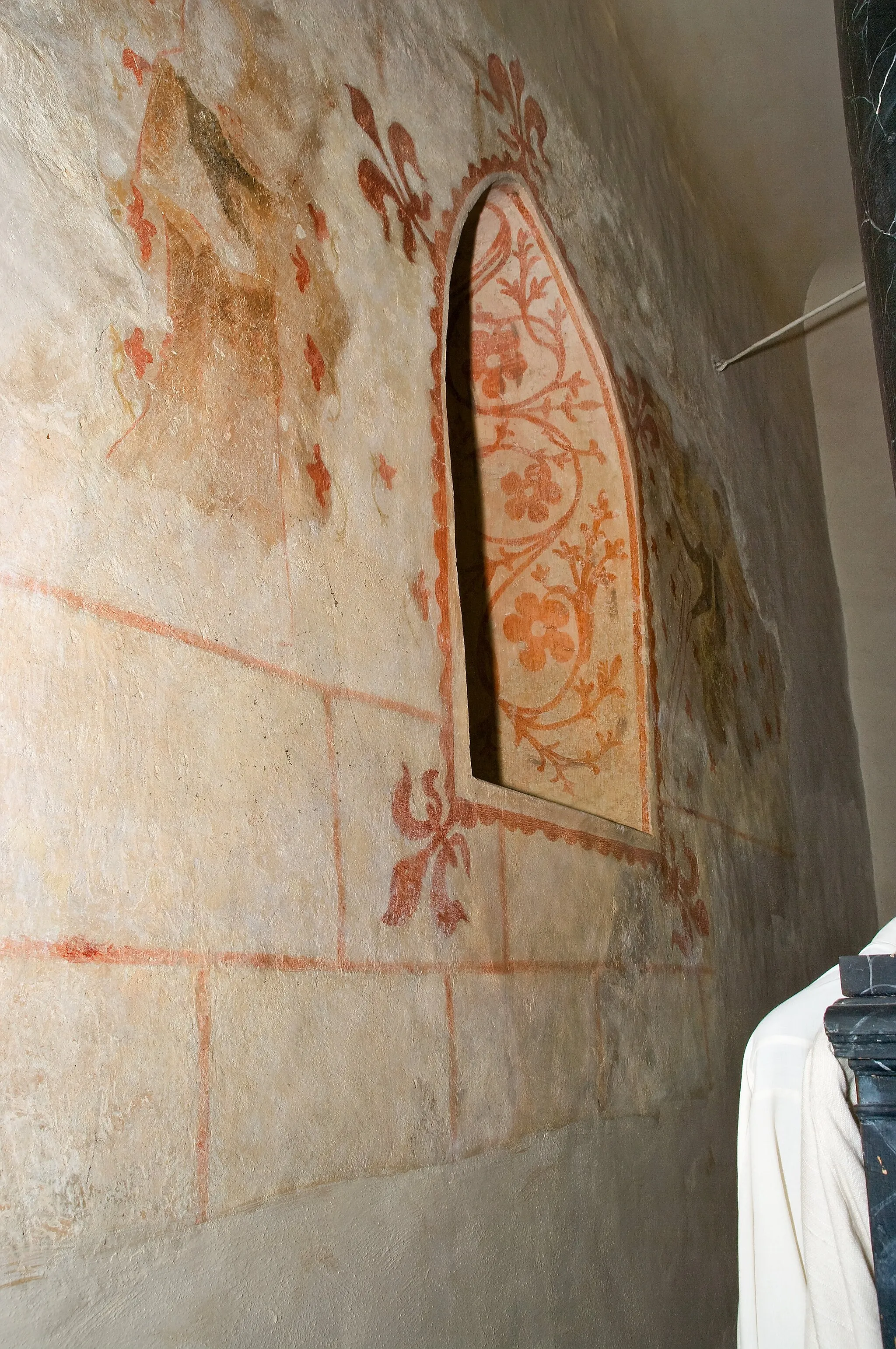 Photo showing: Die Fresken hinter dem Altar