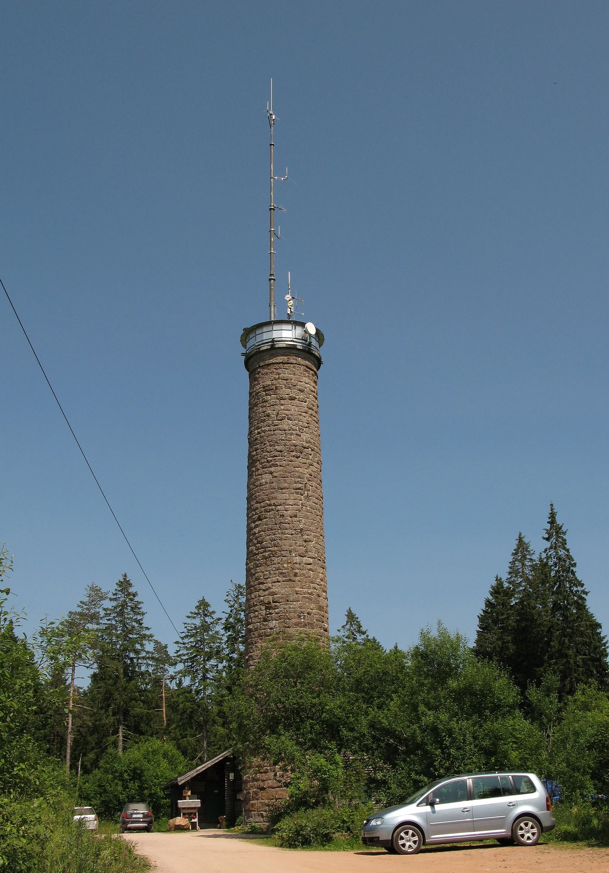 Photo showing: Der Stöcklewaldturm auf der Gemarkung Furtwangen, am Mittelweg im Schwarzwald.