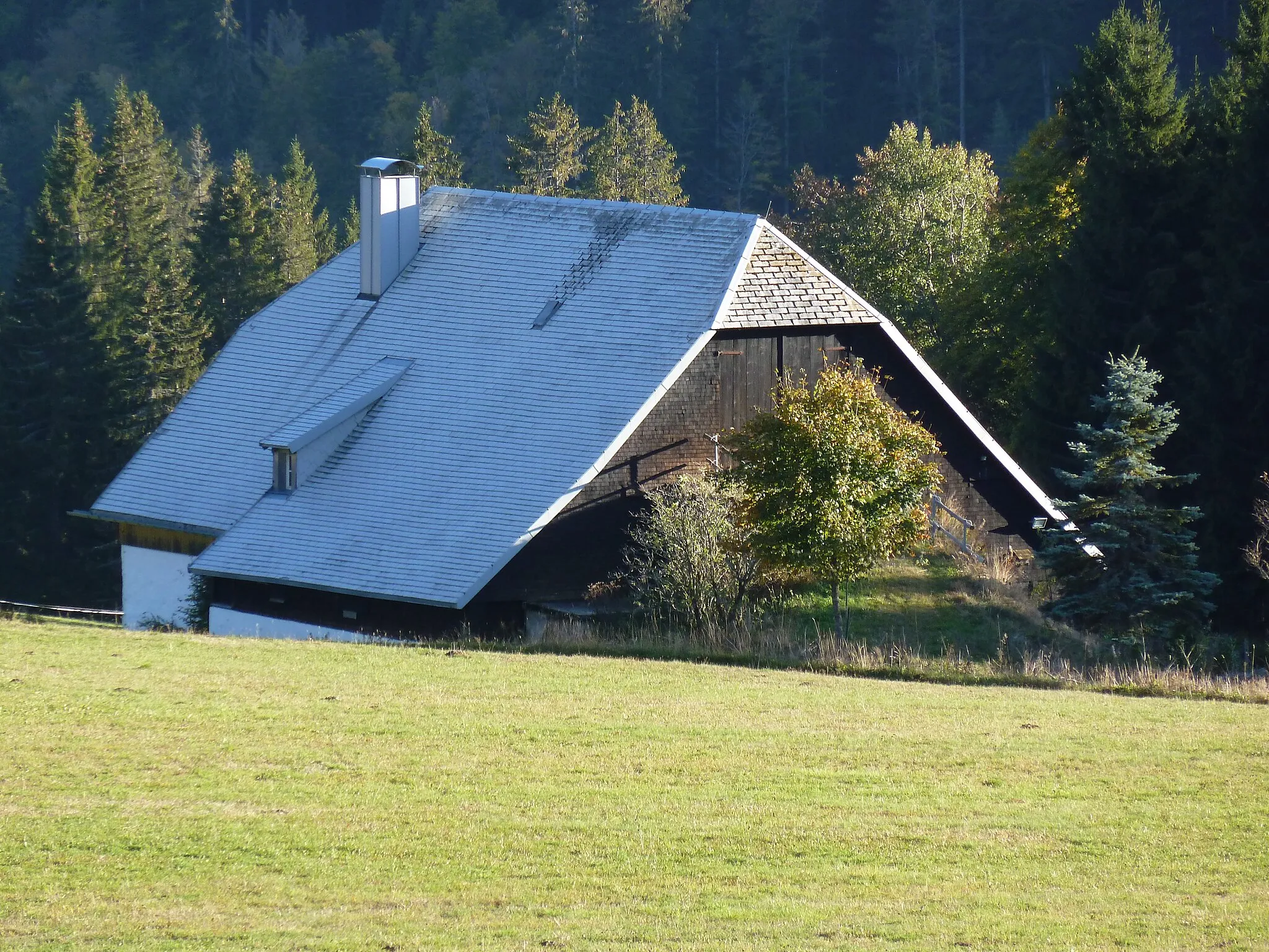 Photo showing: Urbershütte, von der Rinkenstrasse aus gesehen